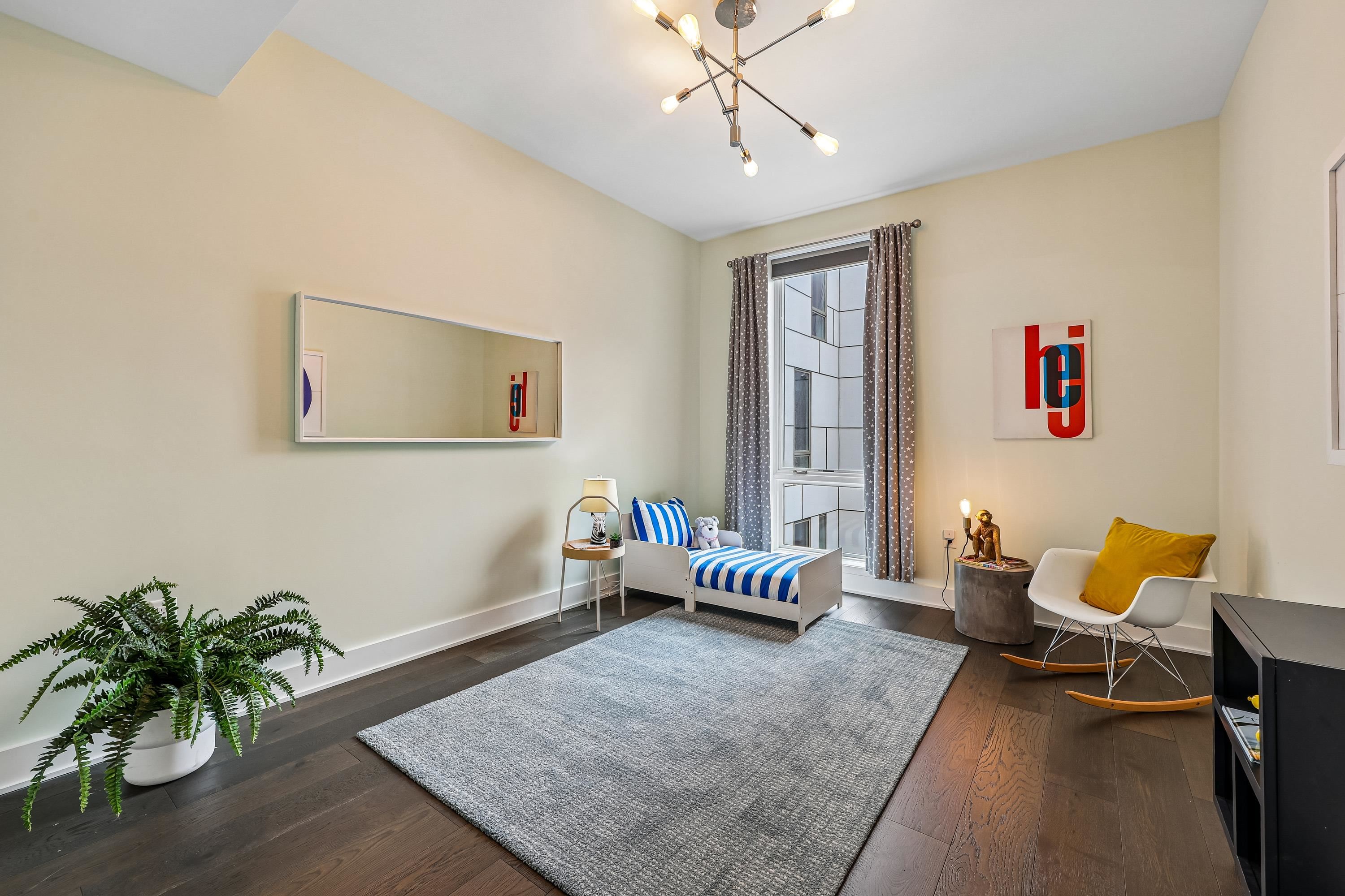 380 NEWARK AVE Unit: 501