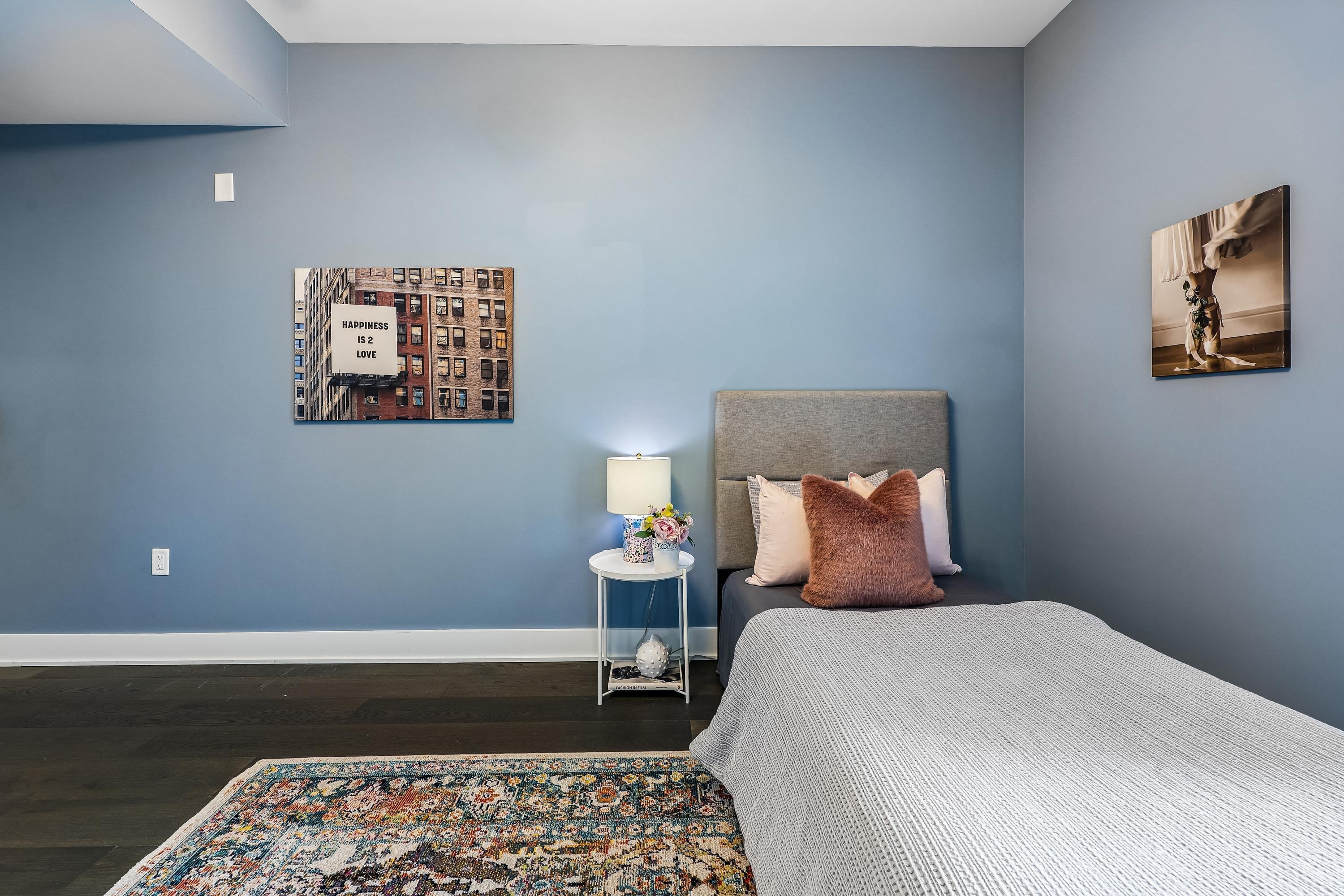 380 NEWARK AVE Unit: 501