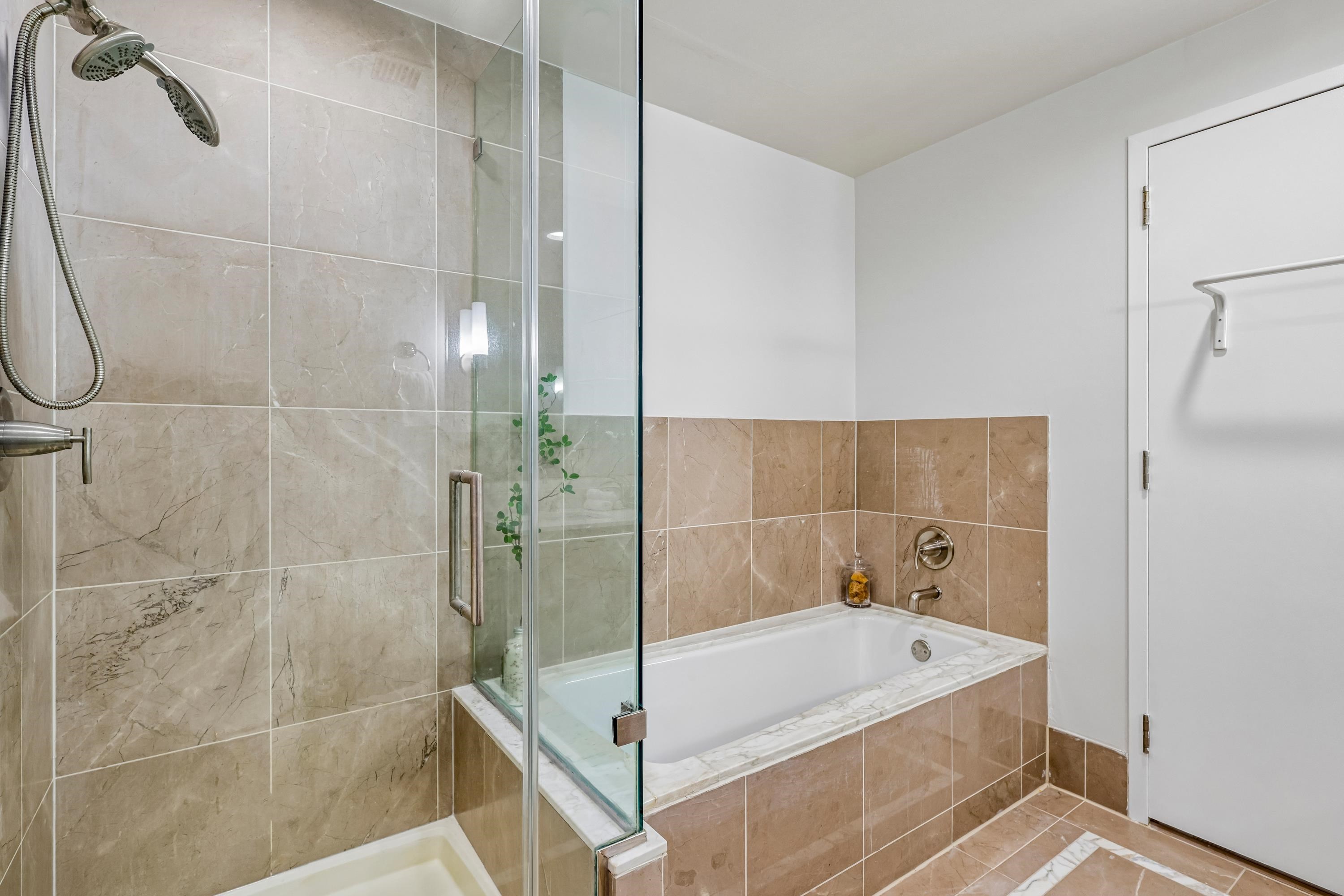 25 HUDSON ST Unit: 111