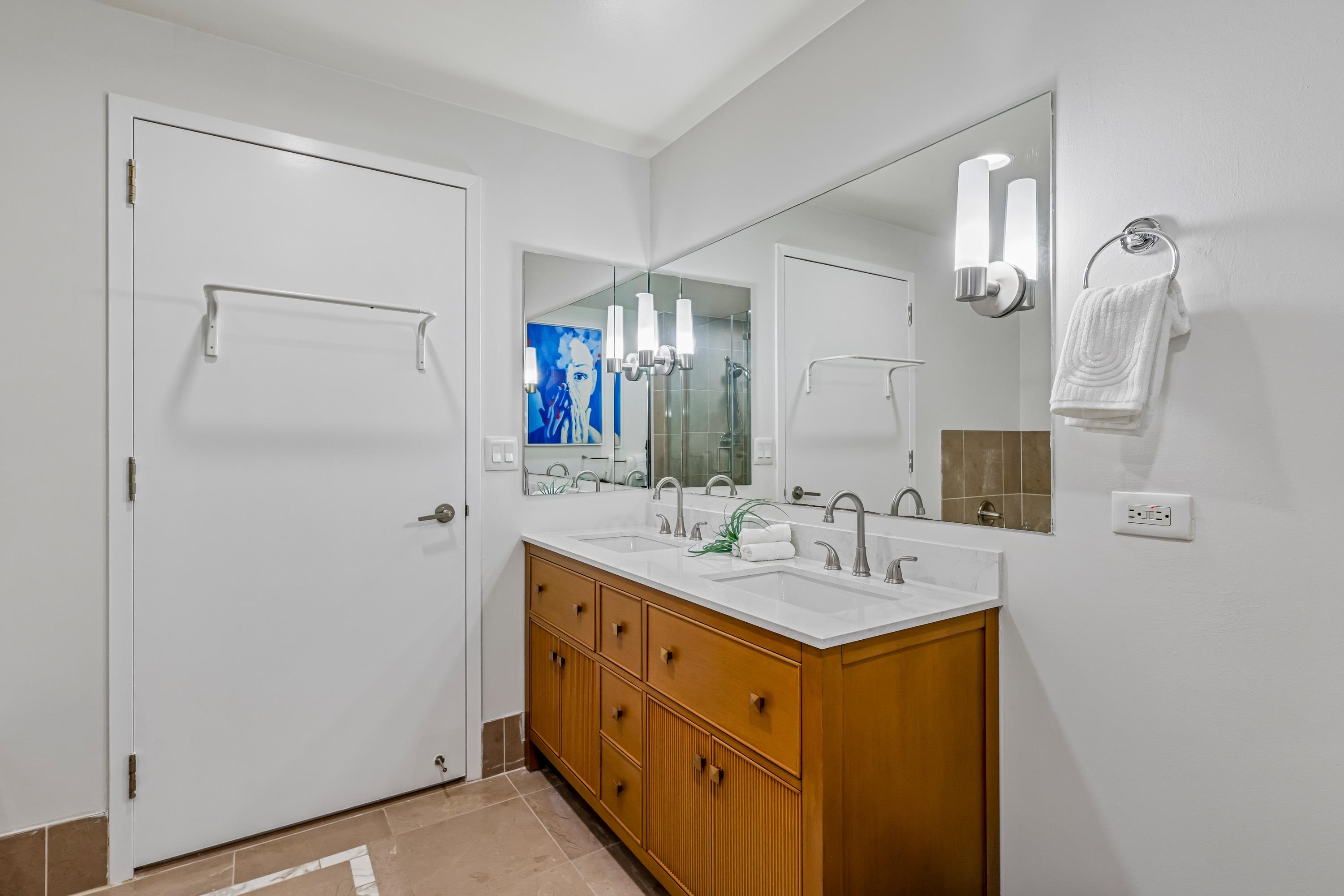 25 HUDSON ST Unit: 111