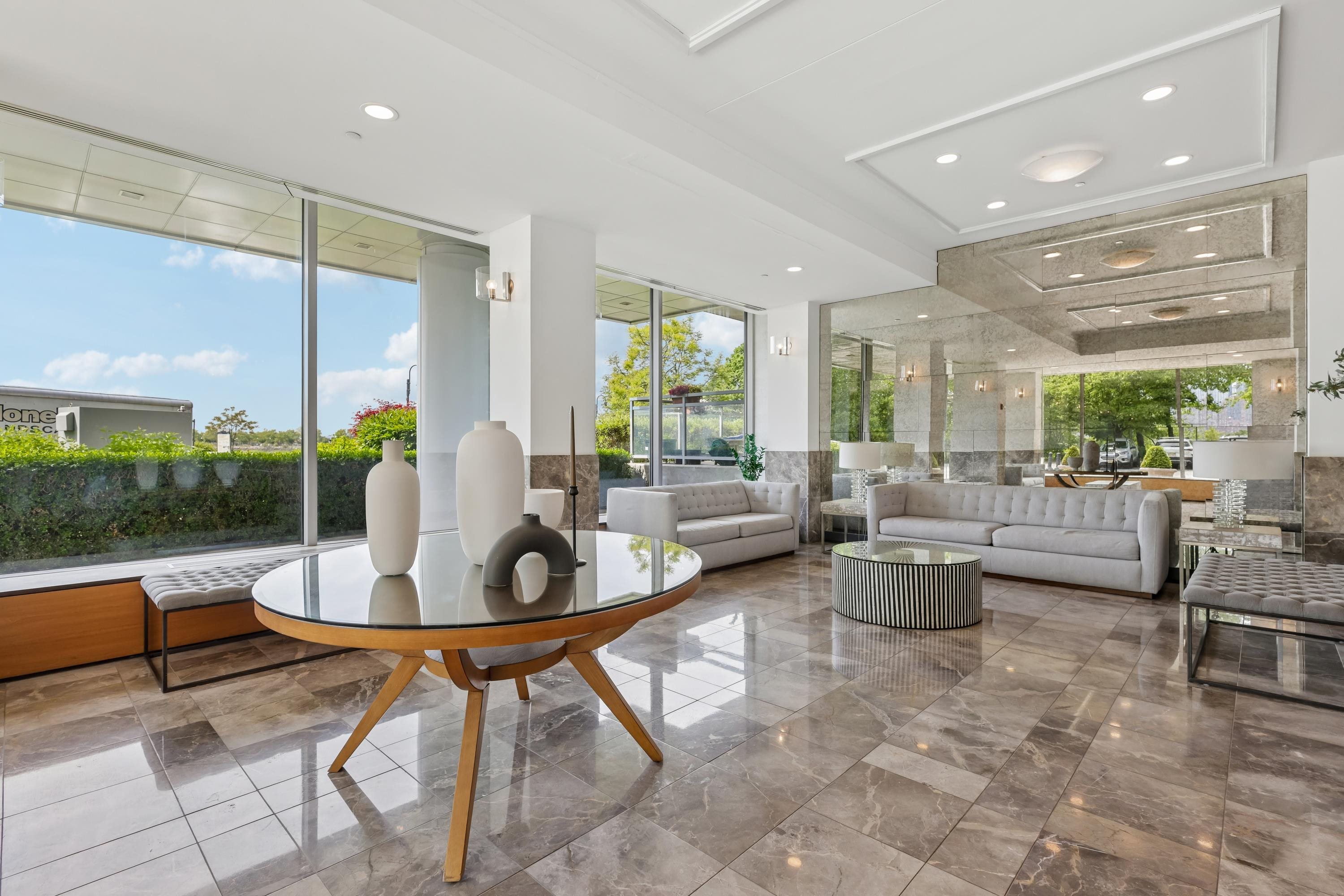25 HUDSON ST Unit: 111