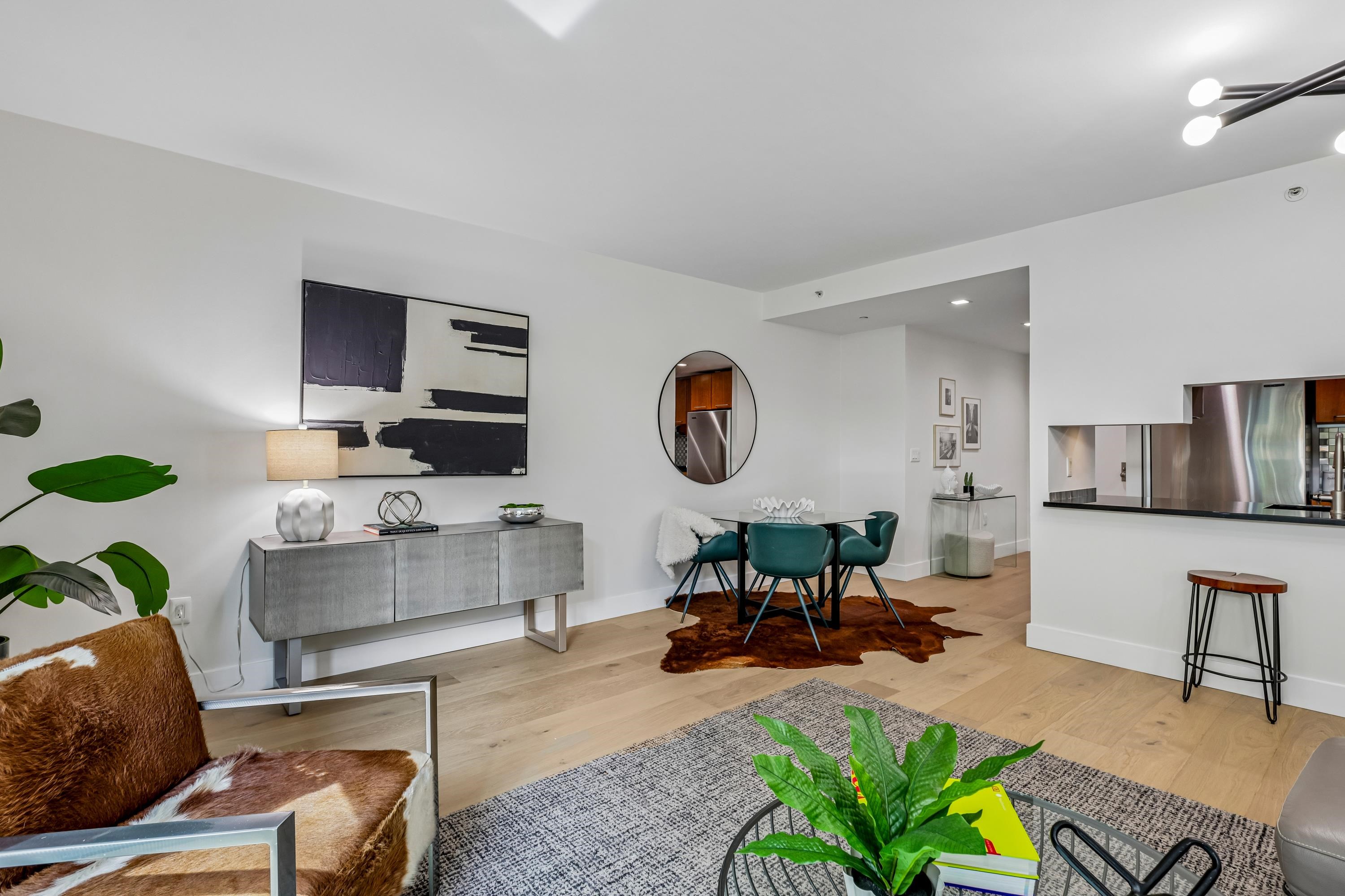 25 HUDSON ST Unit: 111
