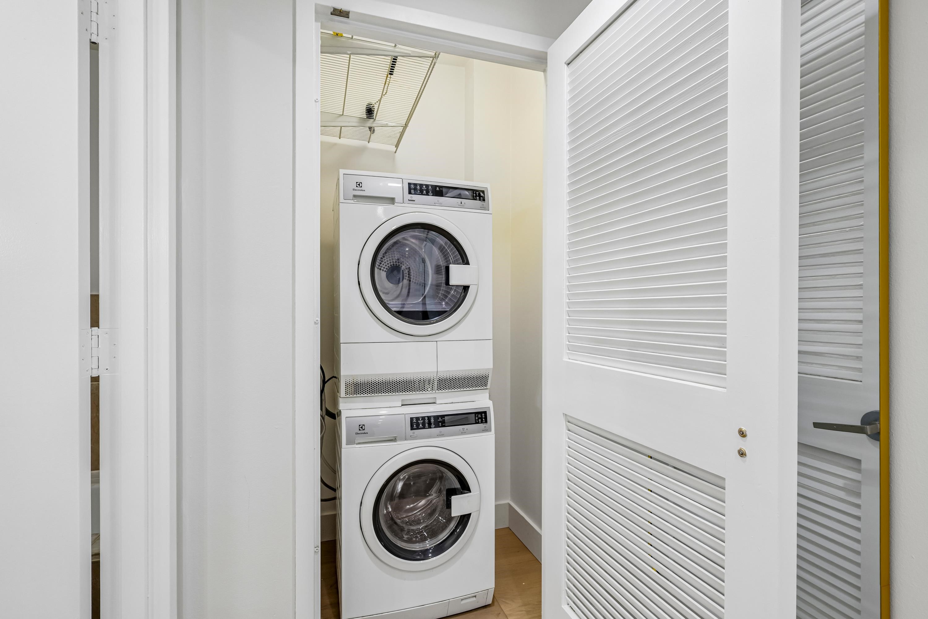 25 HUDSON ST Unit: 111