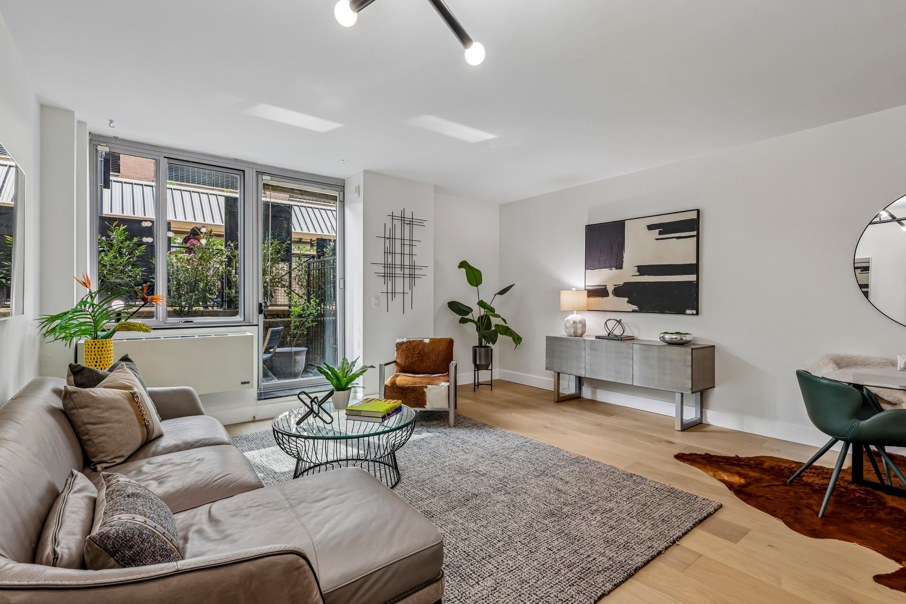 25 HUDSON ST Unit: 111