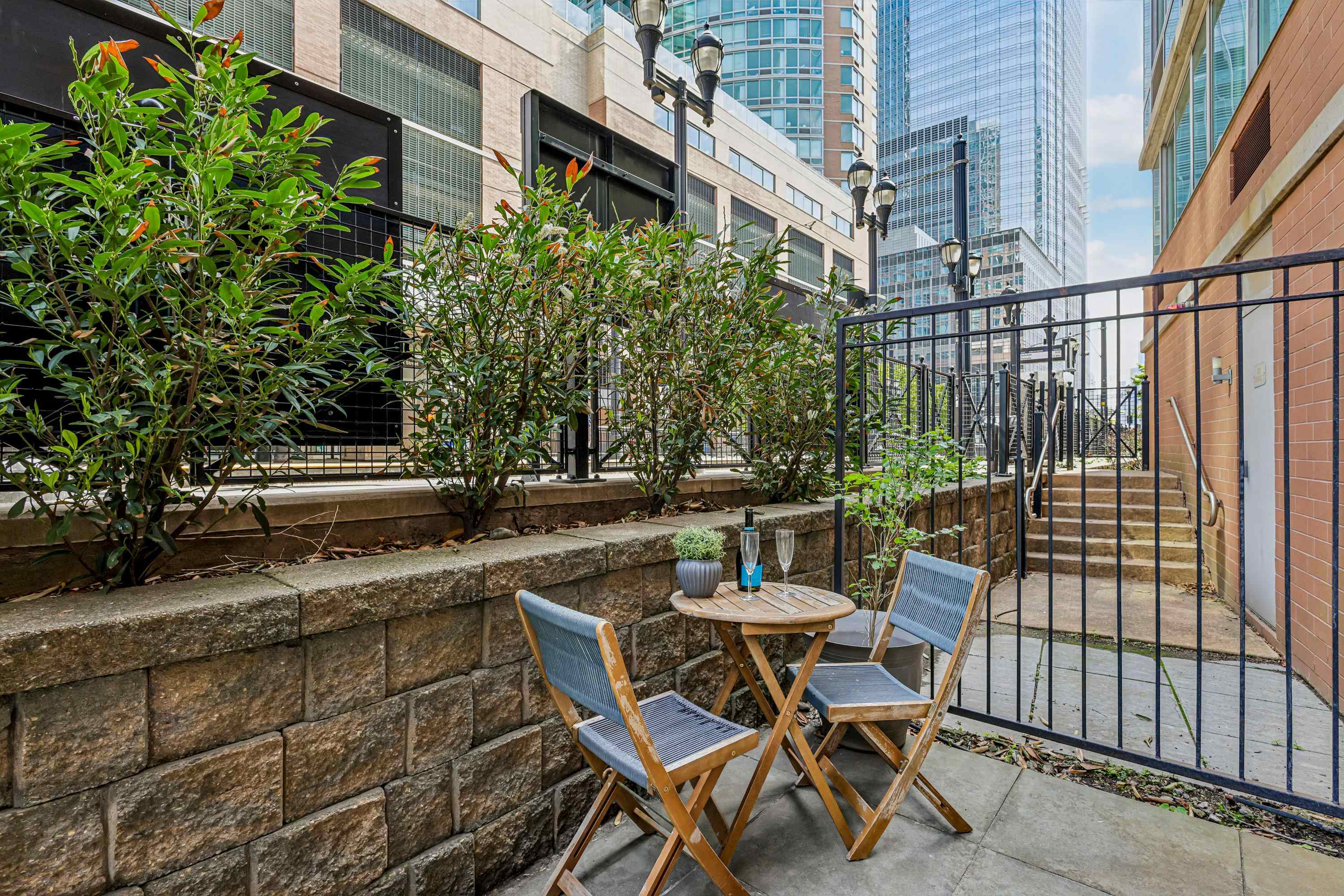 25 HUDSON ST Unit: 111