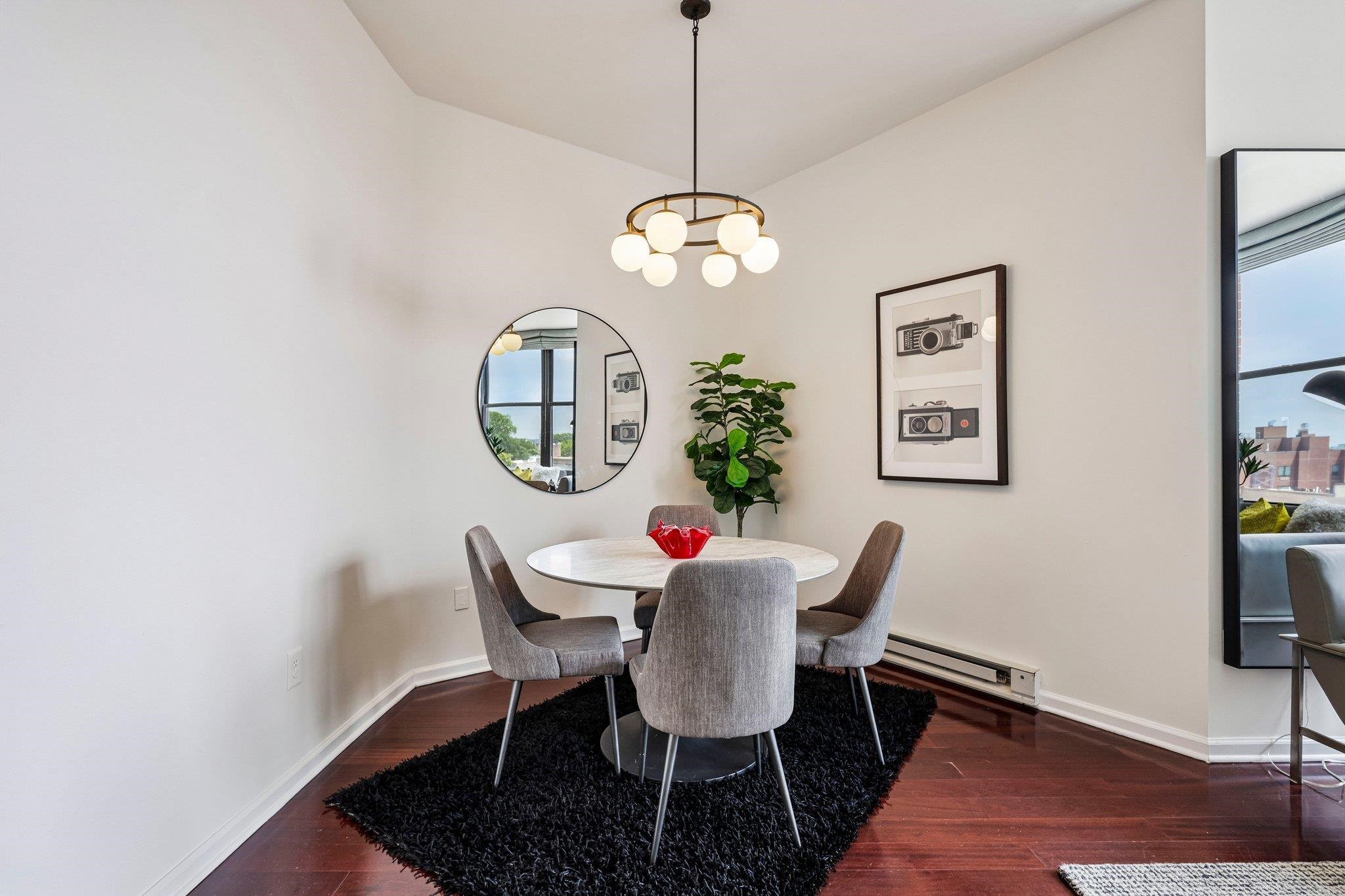 102 CHRISTOPHER COLUMBUS DR Unit: 701