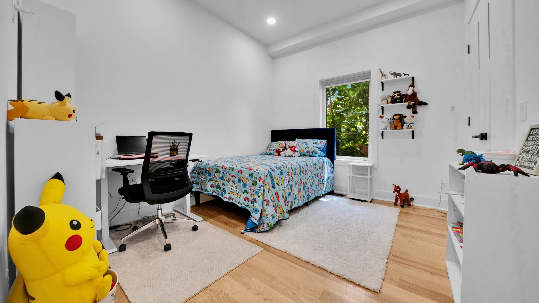 21 HIGHLAND AVE Unit: 1