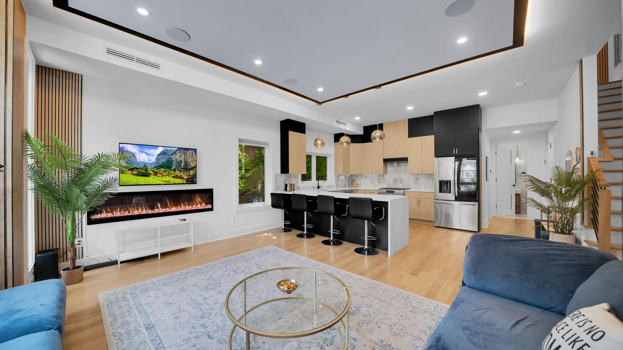 21 HIGHLAND AVE Unit: 1