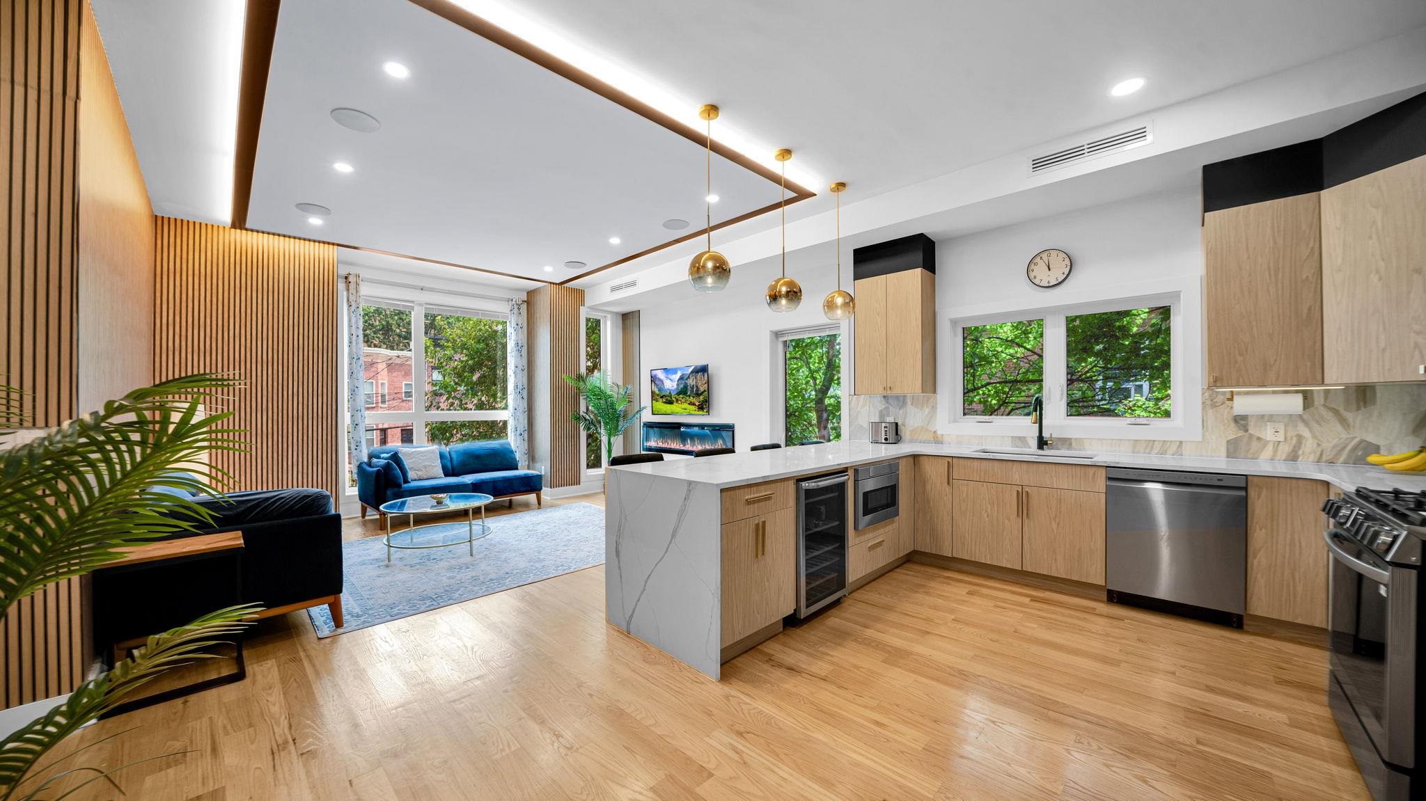 21 HIGHLAND AVE Unit: 1