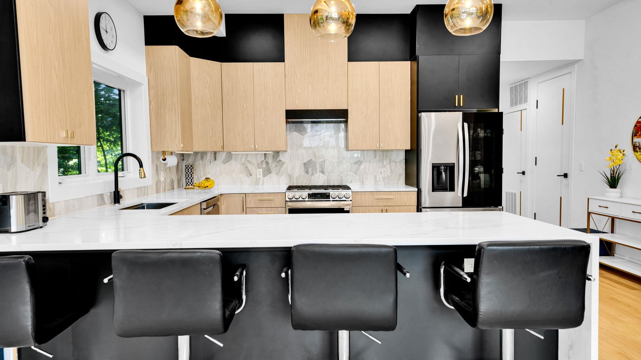 21 HIGHLAND AVE Unit: 1