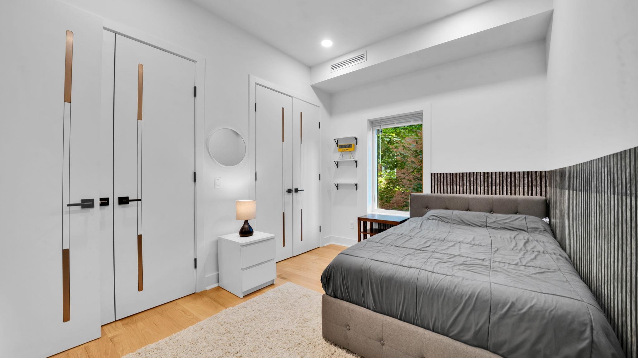 21 HIGHLAND AVE Unit: 1