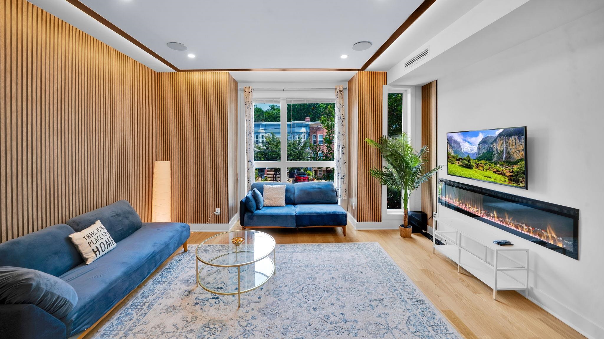 21 HIGHLAND AVE Unit: 1