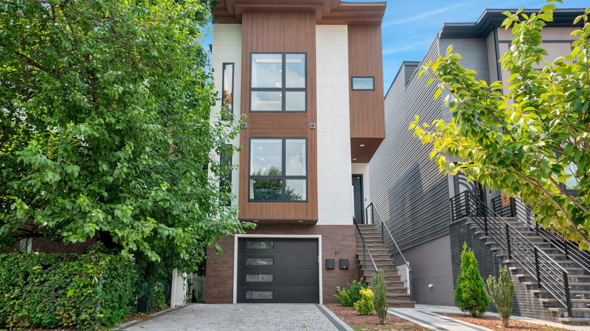 21 HIGHLAND AVE Unit: 1