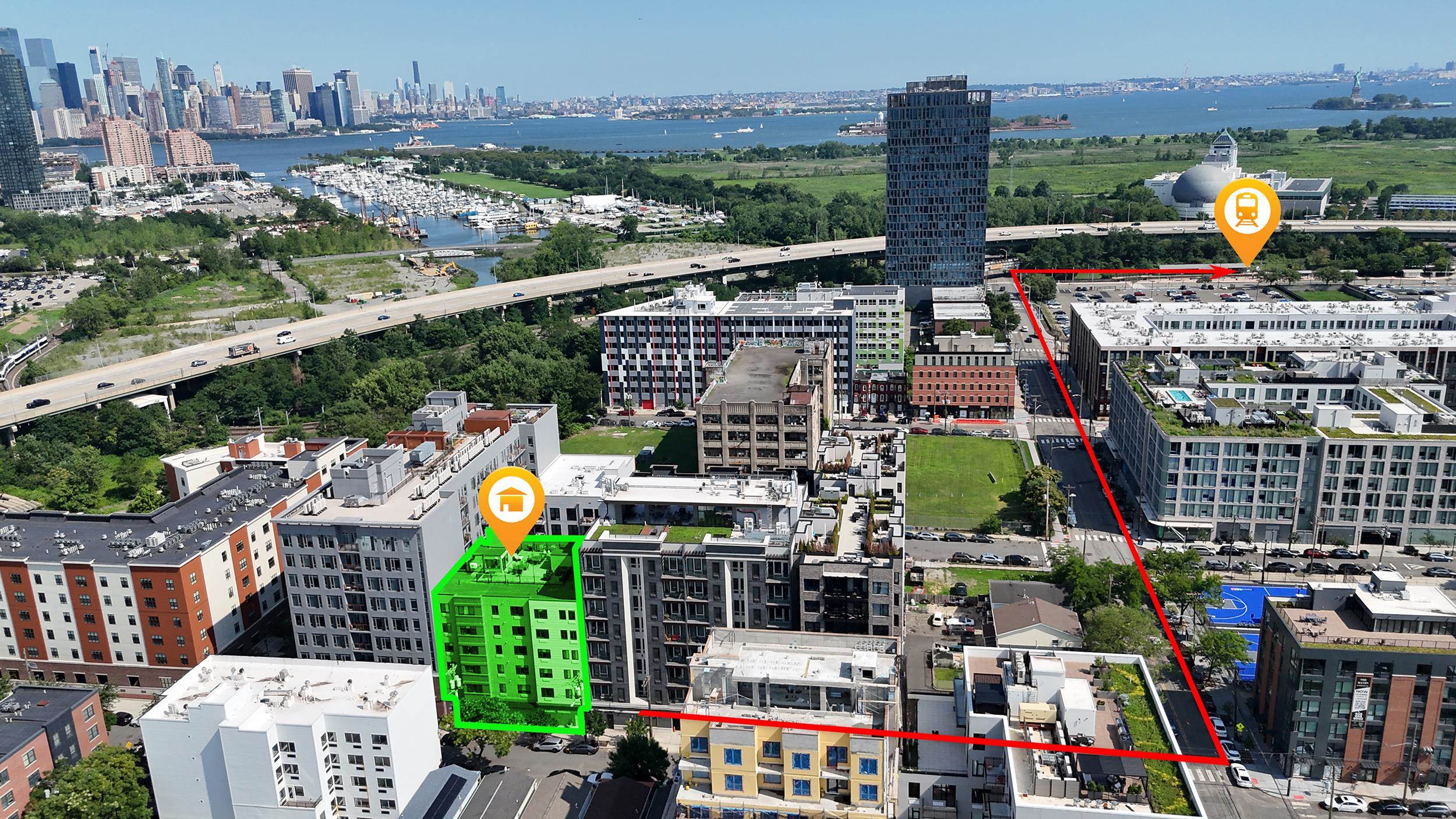 424 WHITON ST Unit: 206