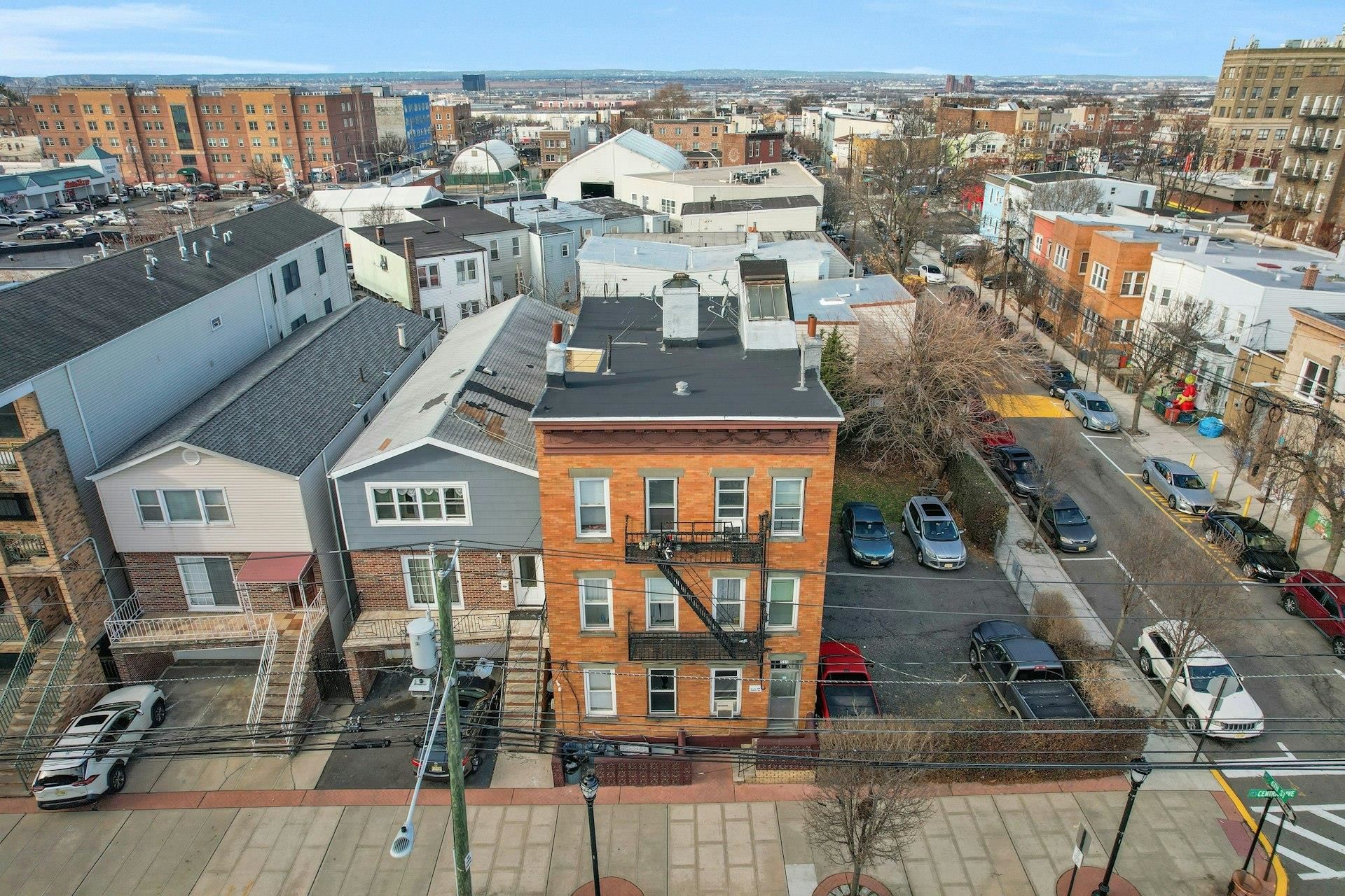 513 CENTRAL AVE
