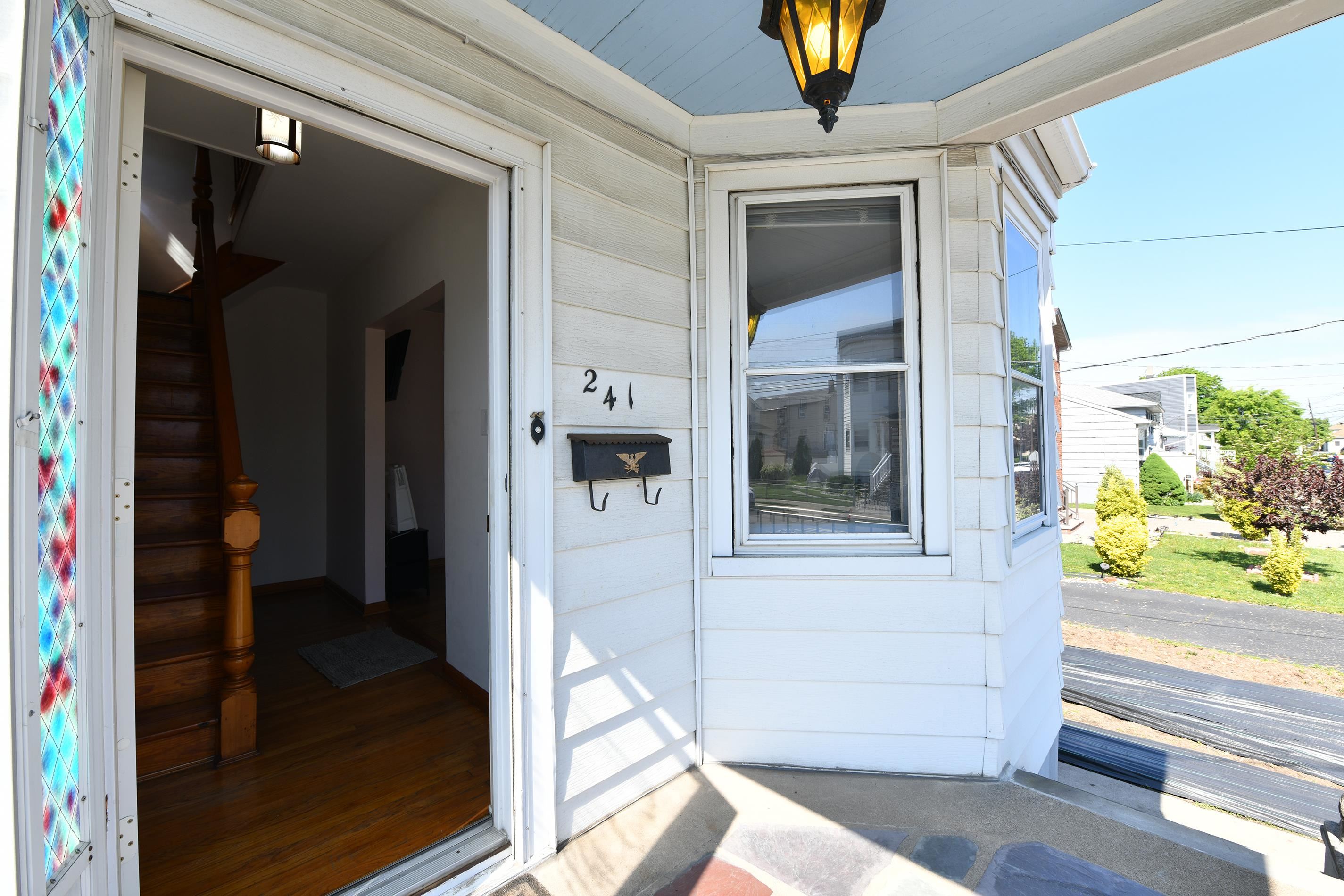 241 MAPLE ST