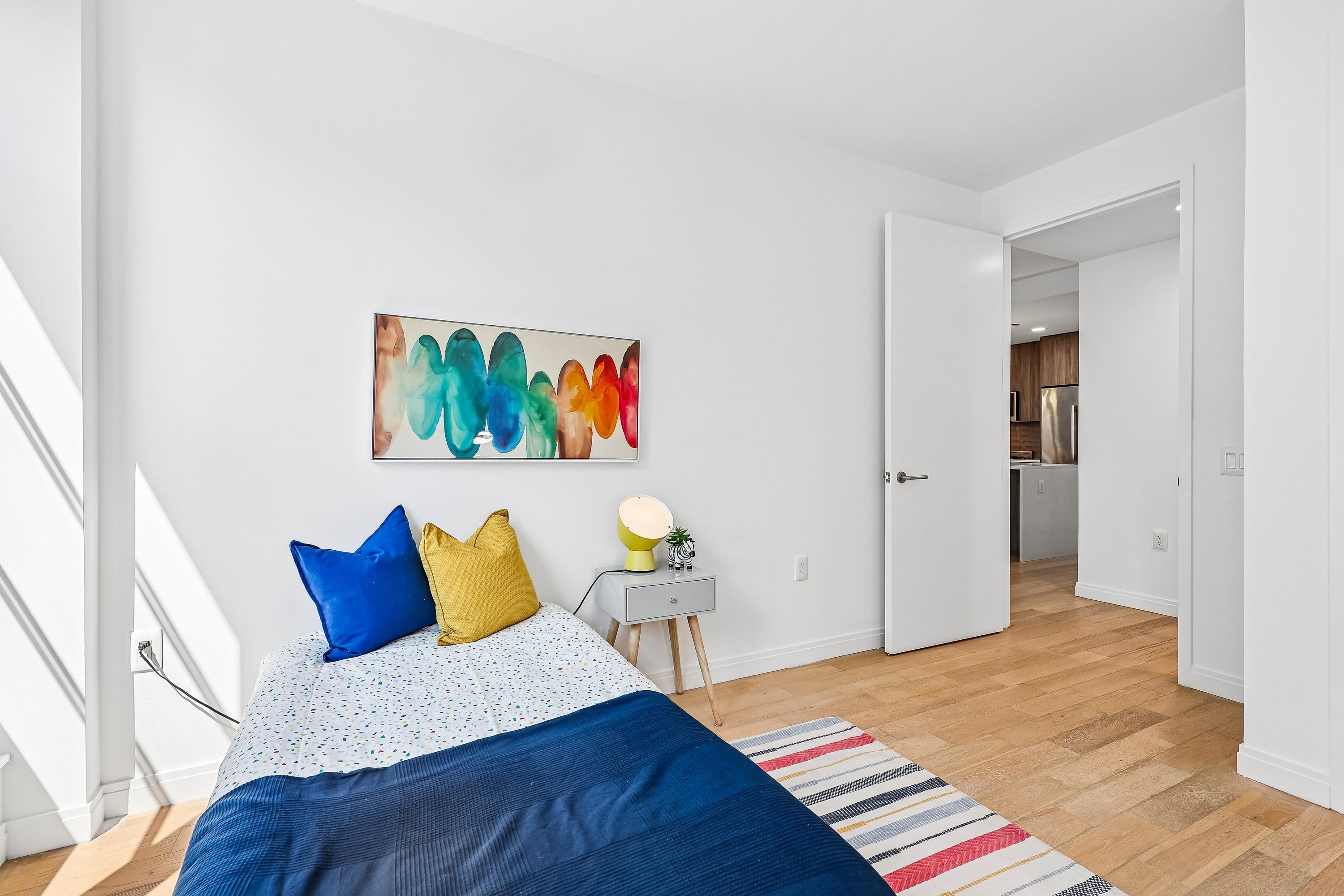 160 1ST ST Unit: 1004