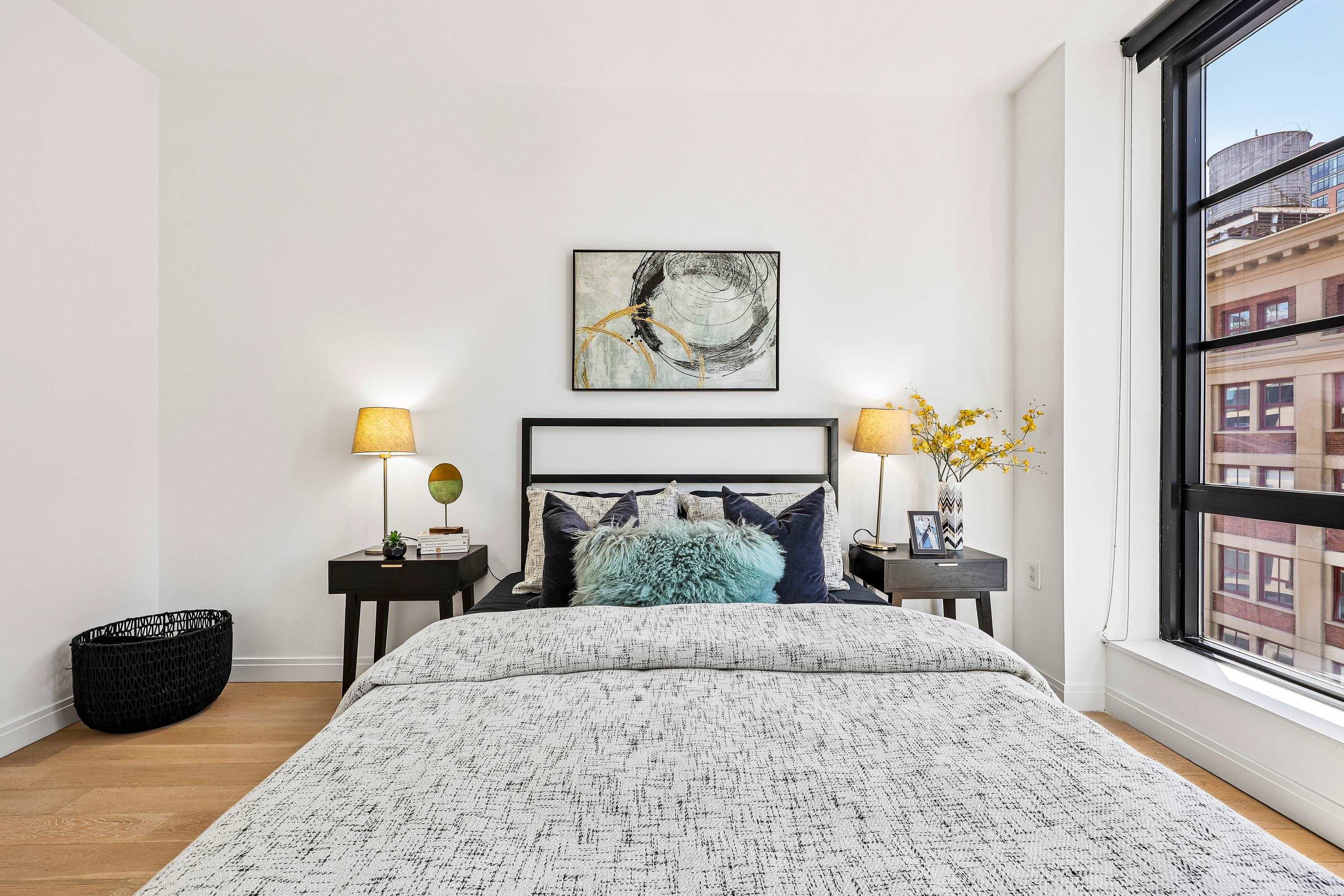 160 1ST ST Unit: 1004