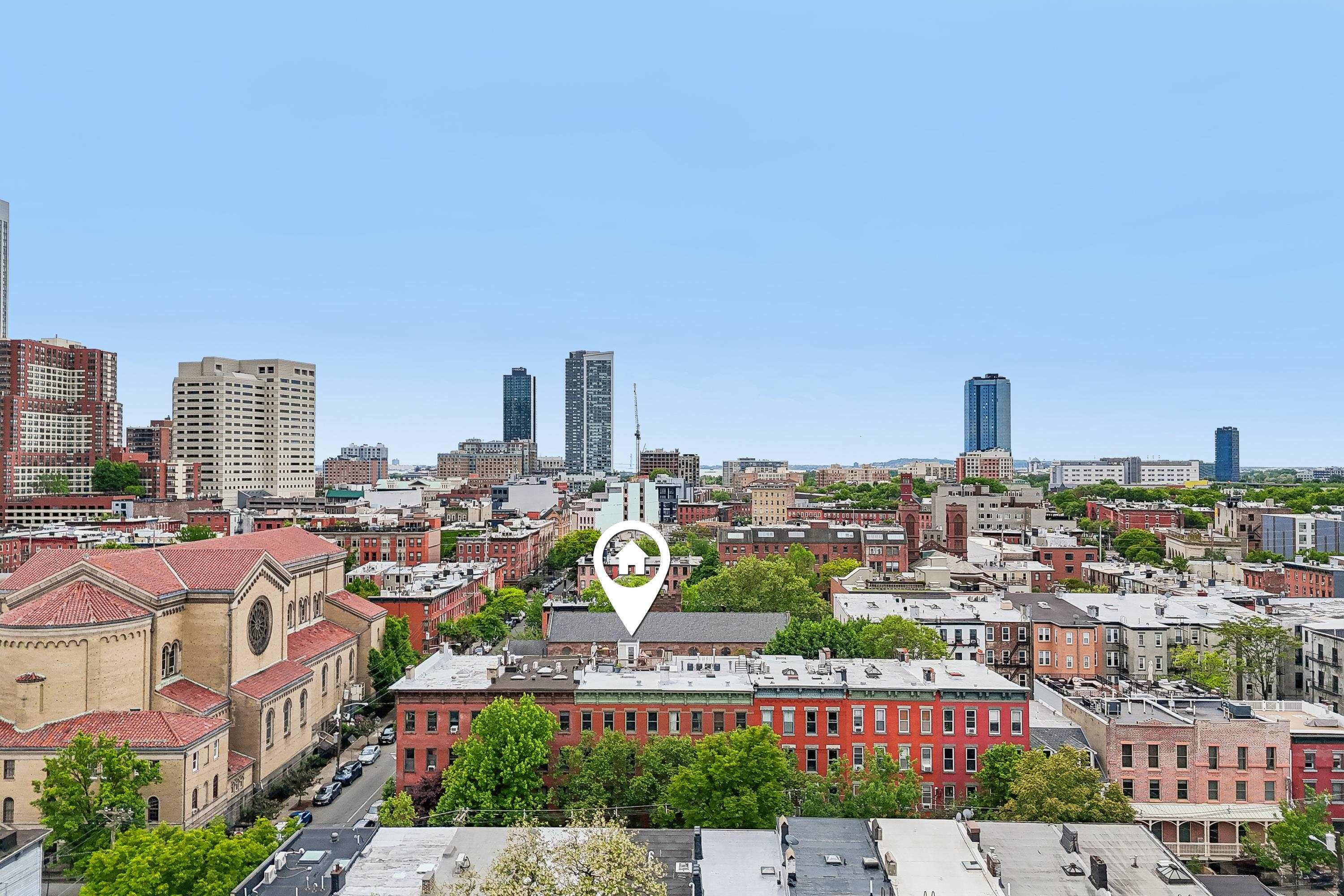 229 3RD ST Unit: 4L