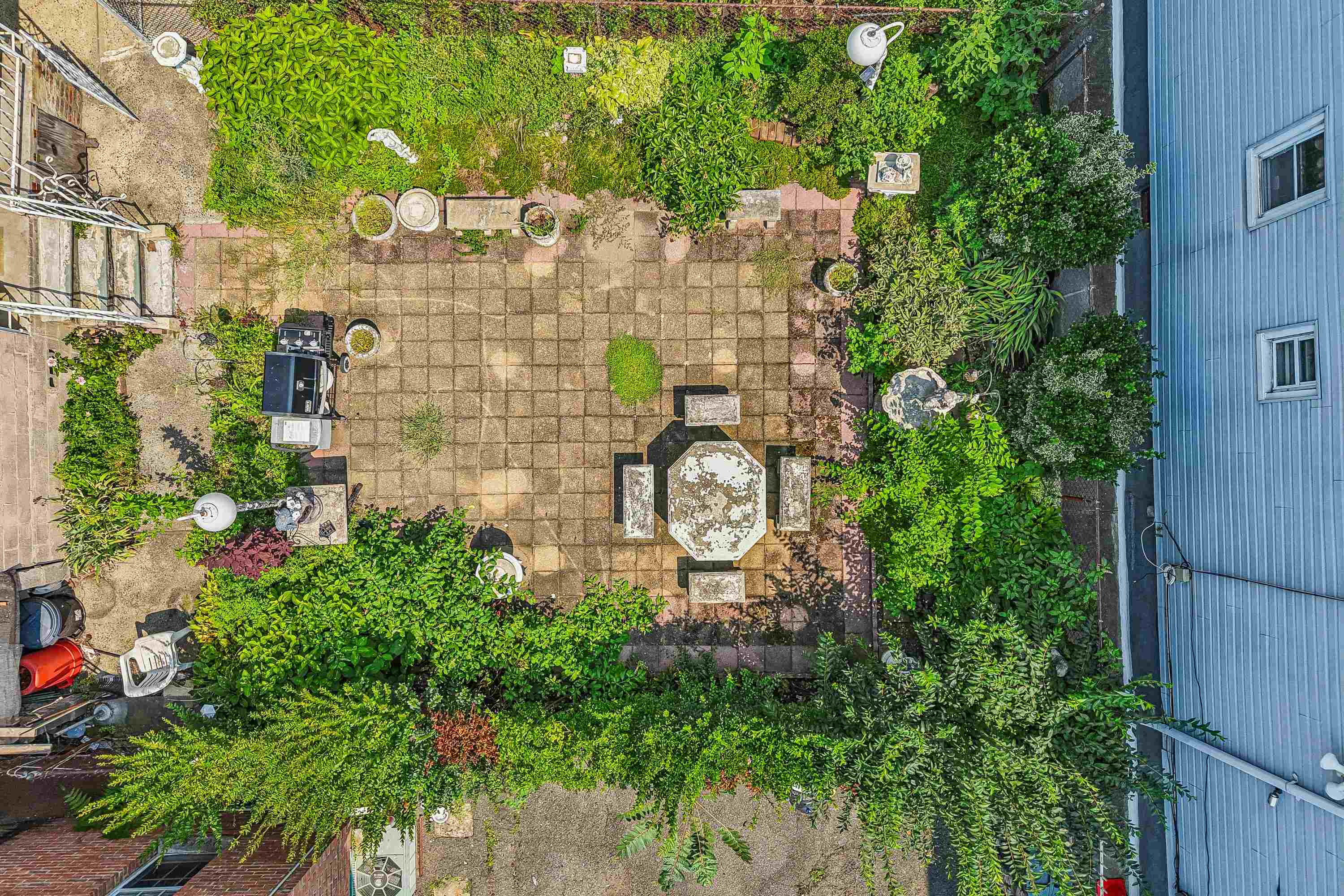 1304 CENTRAL AVE