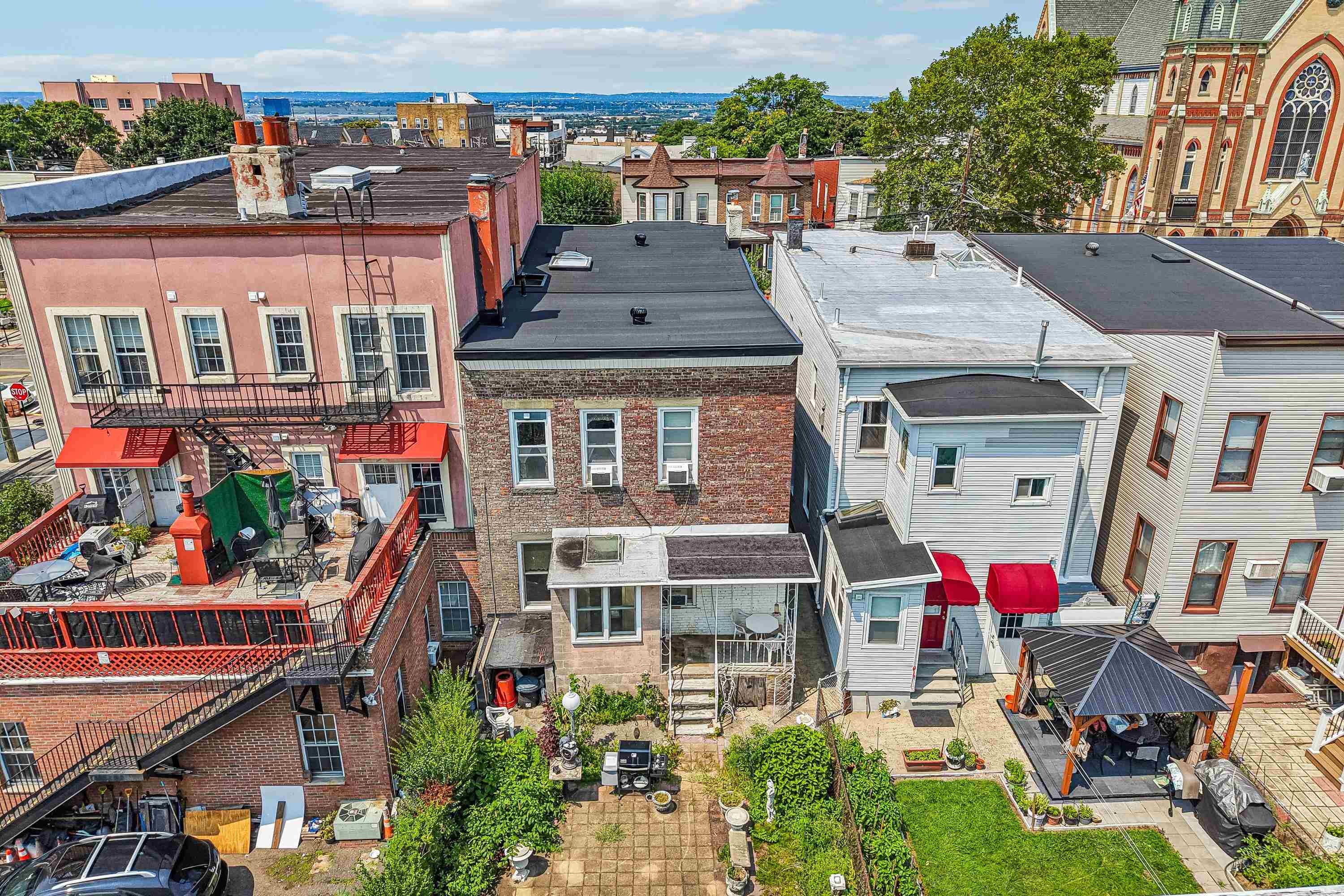 1304 CENTRAL AVE