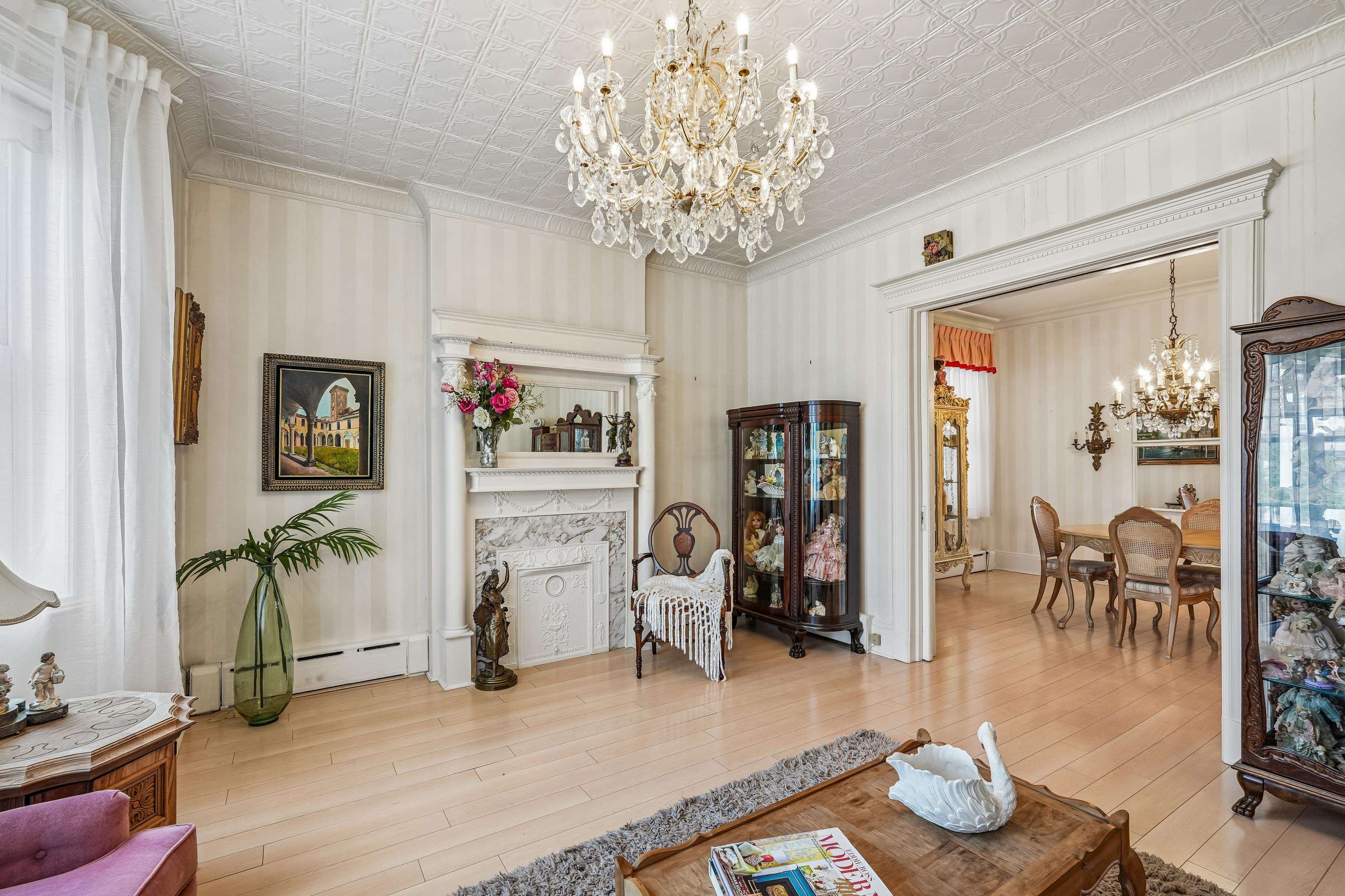 1304 CENTRAL AVE