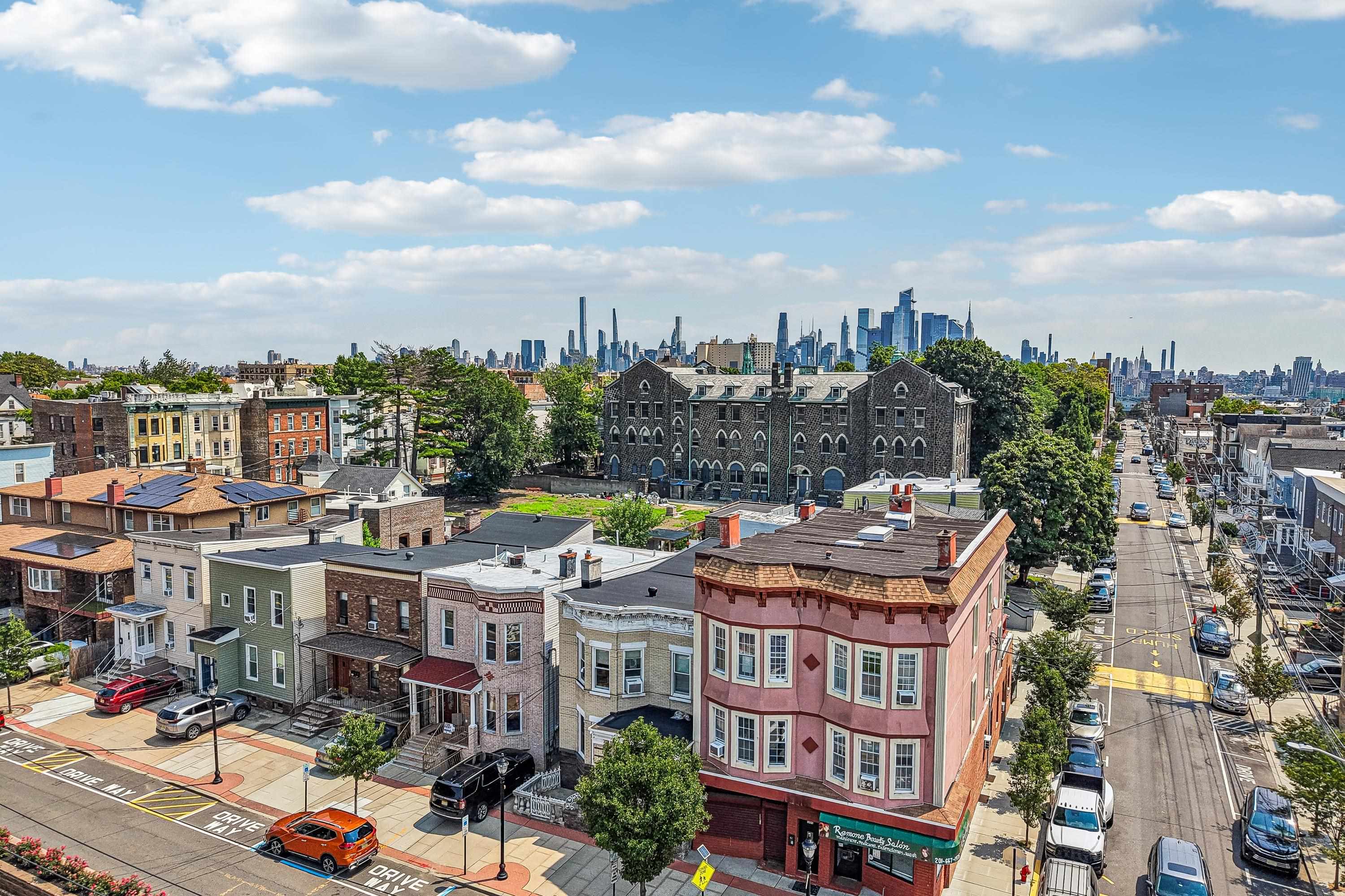1304 CENTRAL AVE