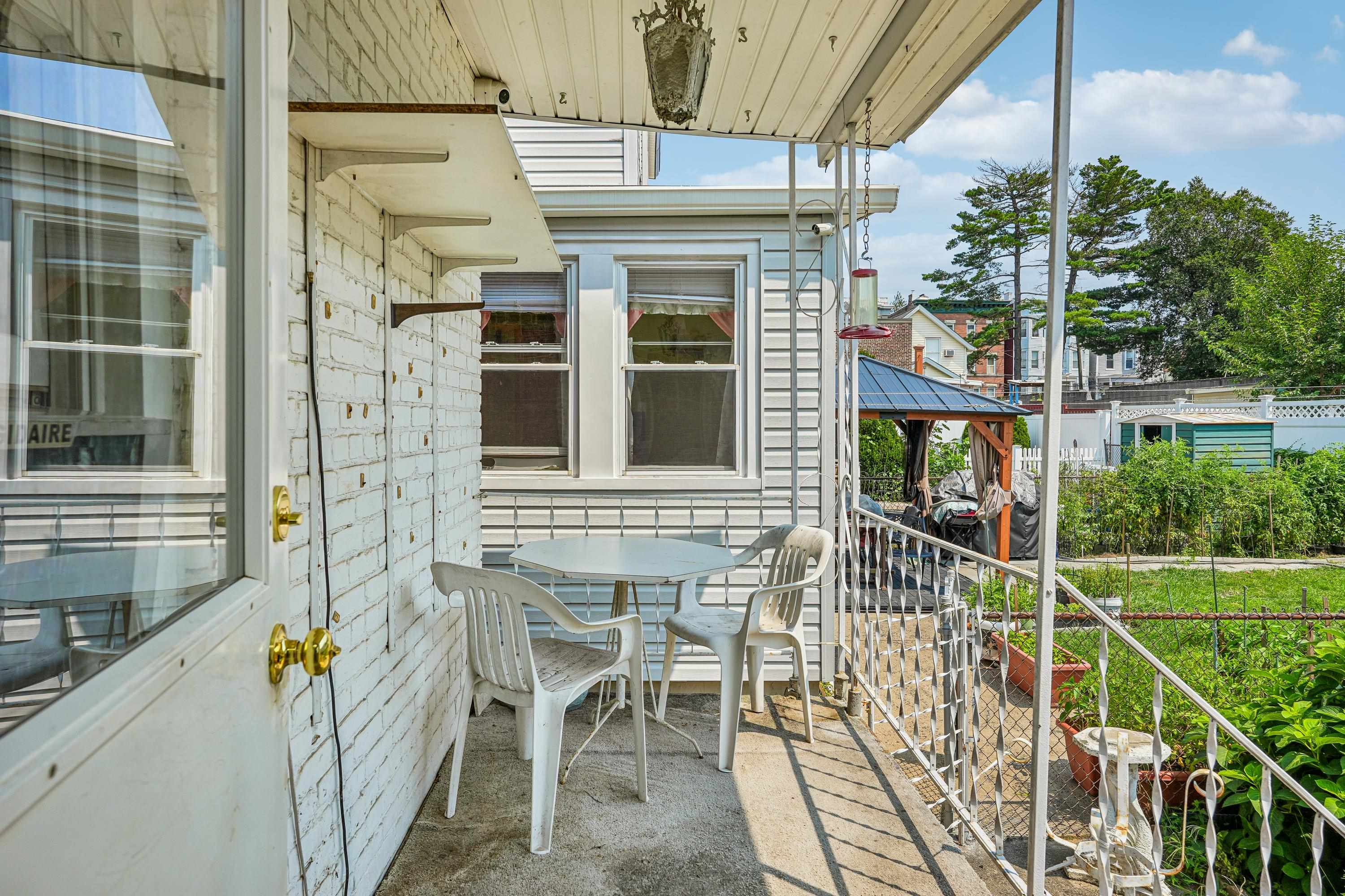 1304 CENTRAL AVE