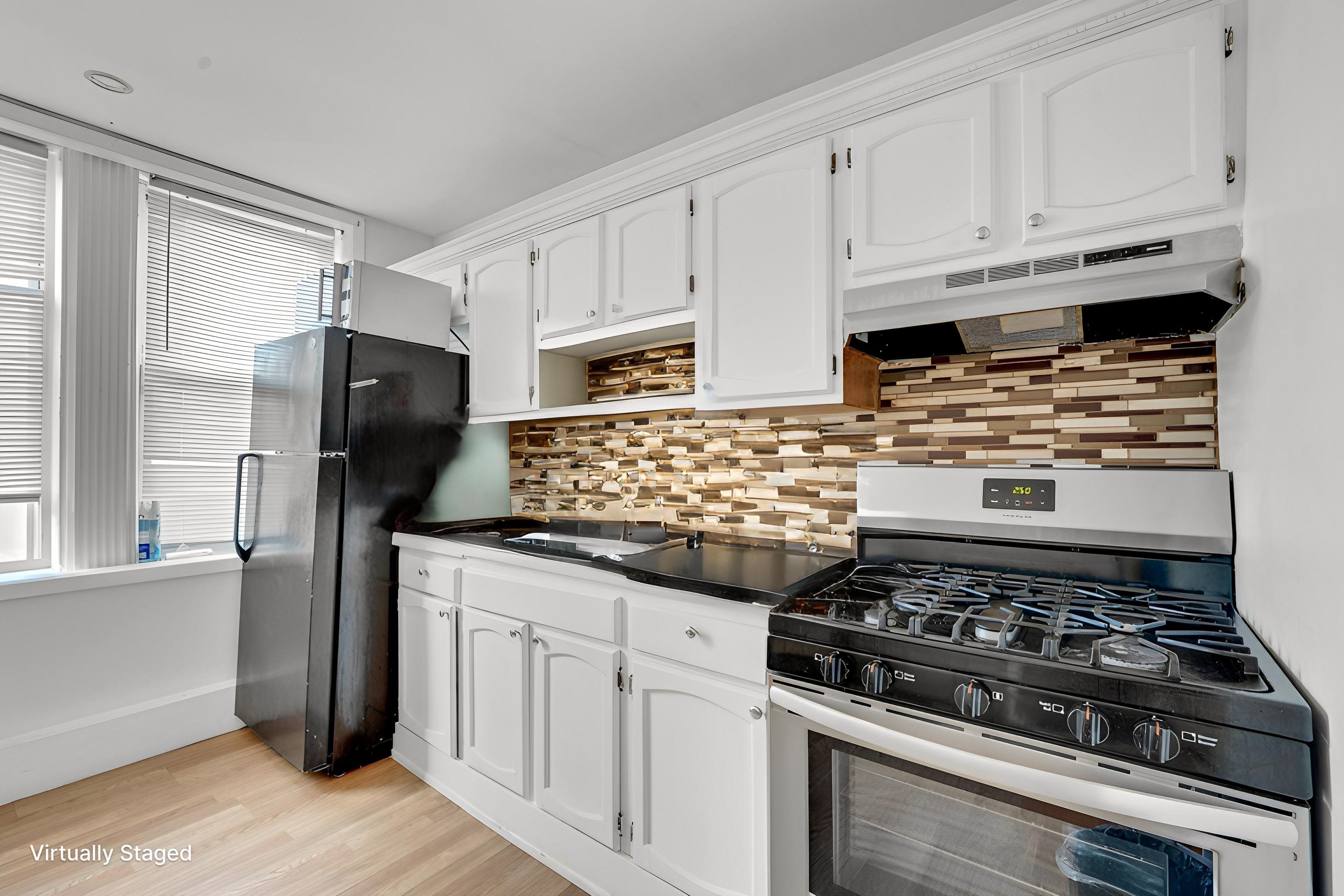 3511-3513 PARK AVE