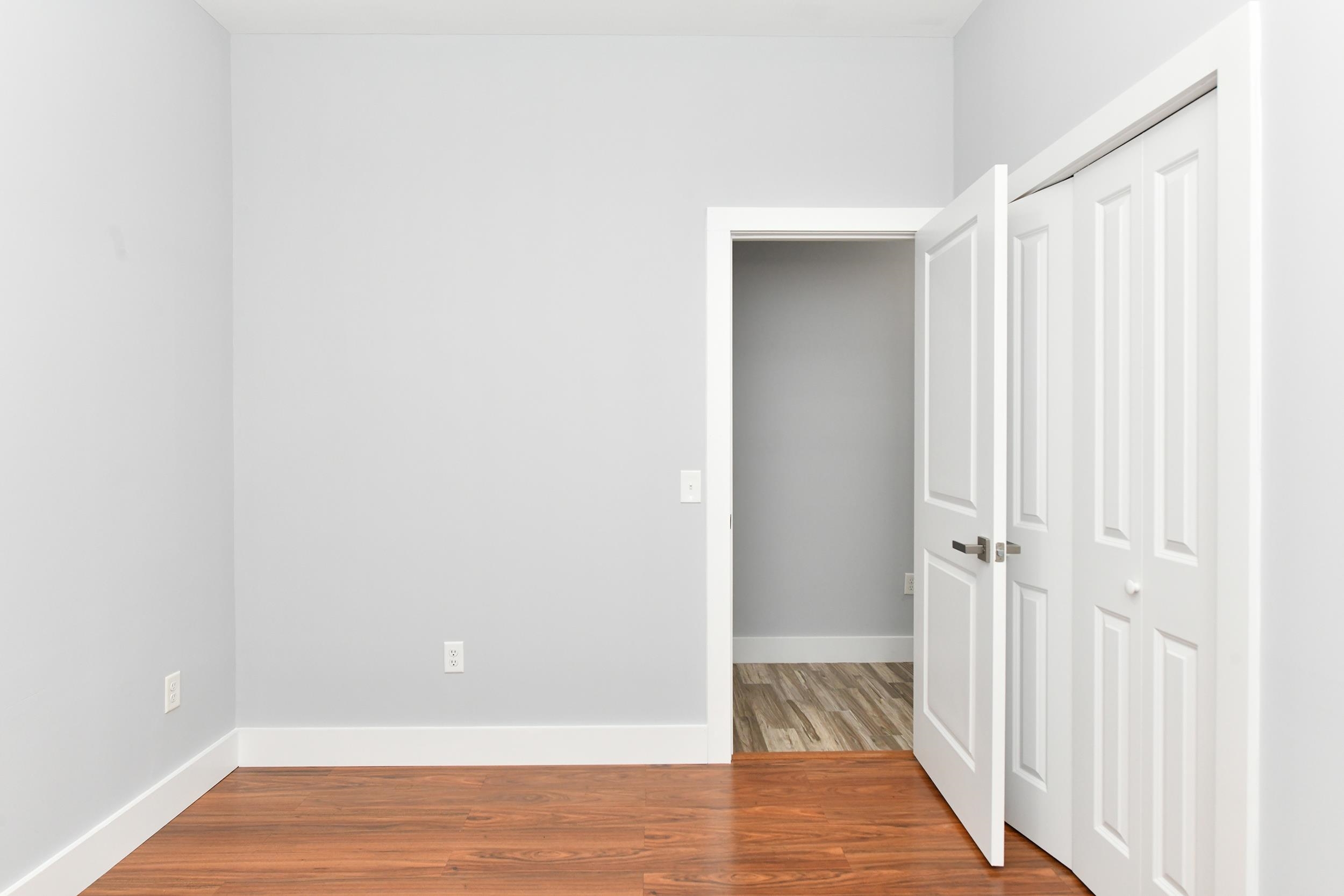 424 WHITON ST Unit: 502
