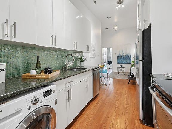 420 MONROE ST Unit: 4L