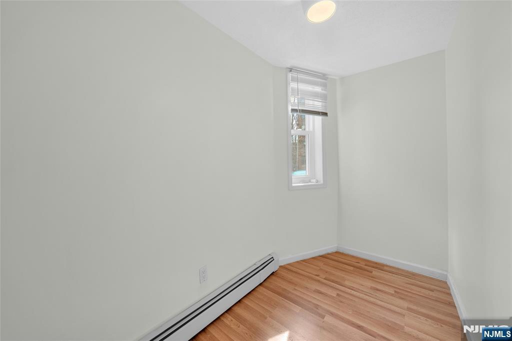 811 Montgomery Street 201