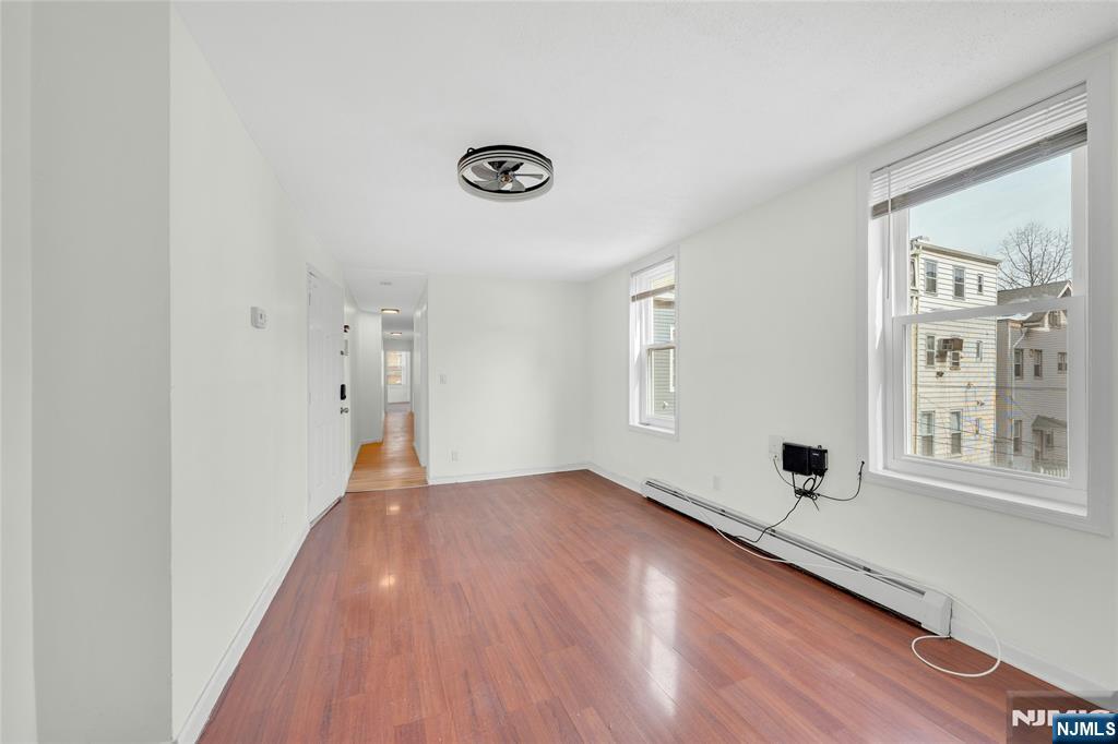 811 Montgomery Street 201