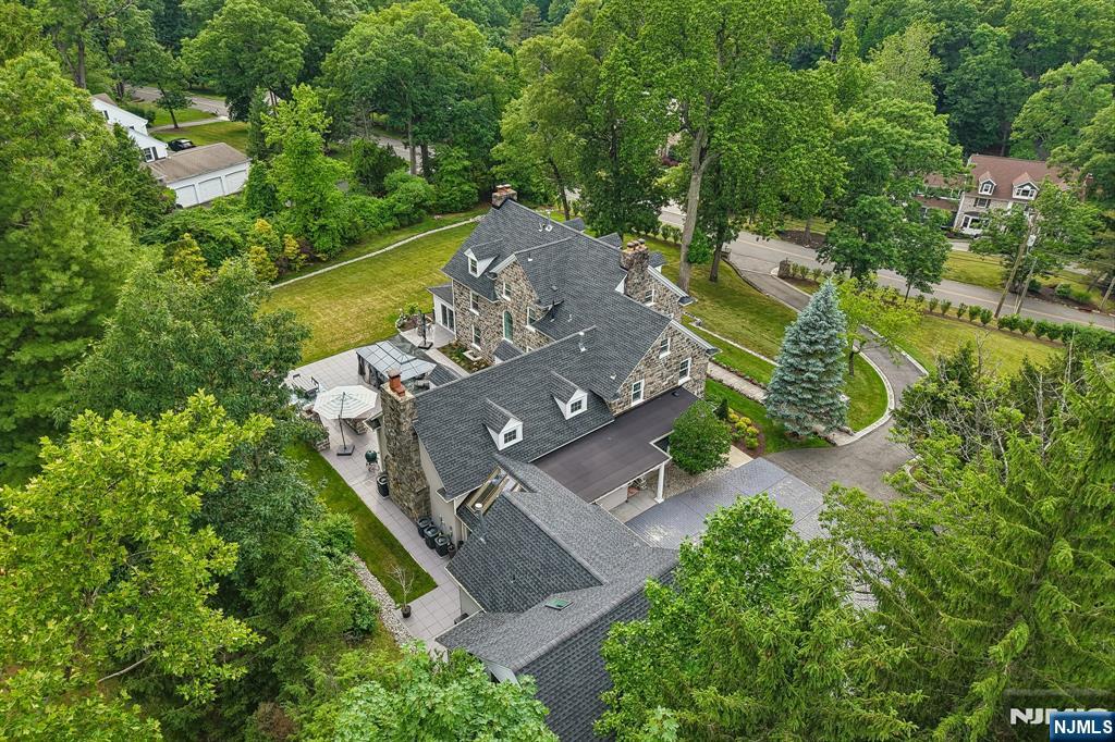117 Forest Way