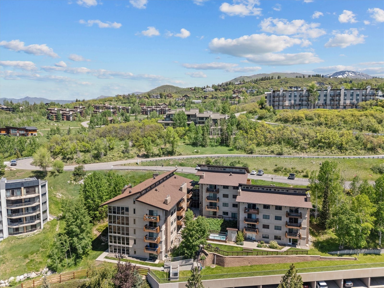 2215 Storm Meadows DRIVE 100