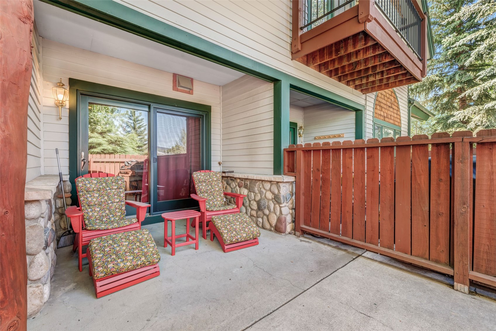 1551 Thistlebrook LANE 1551