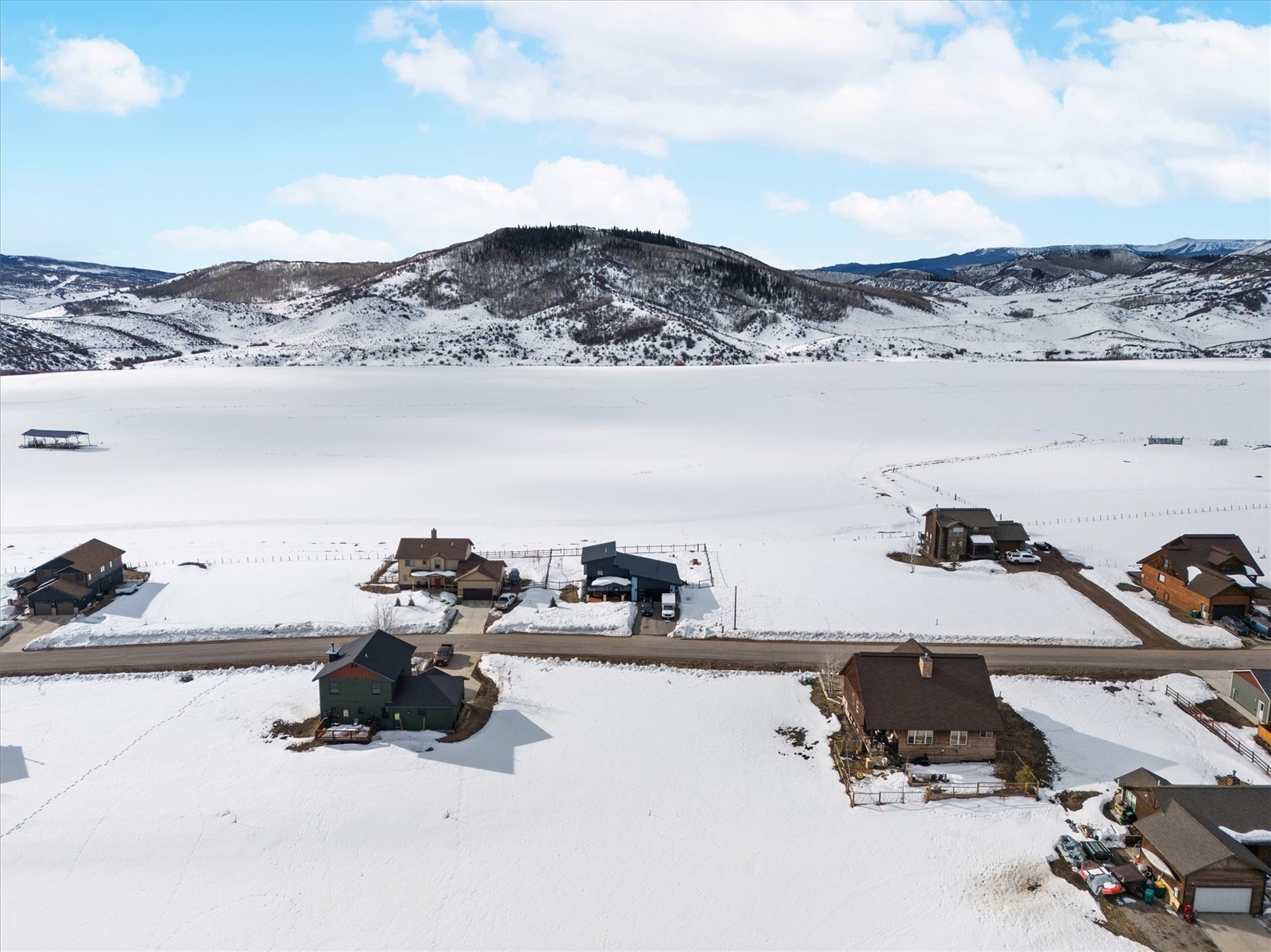 108 Oak Ridge CIRCLE