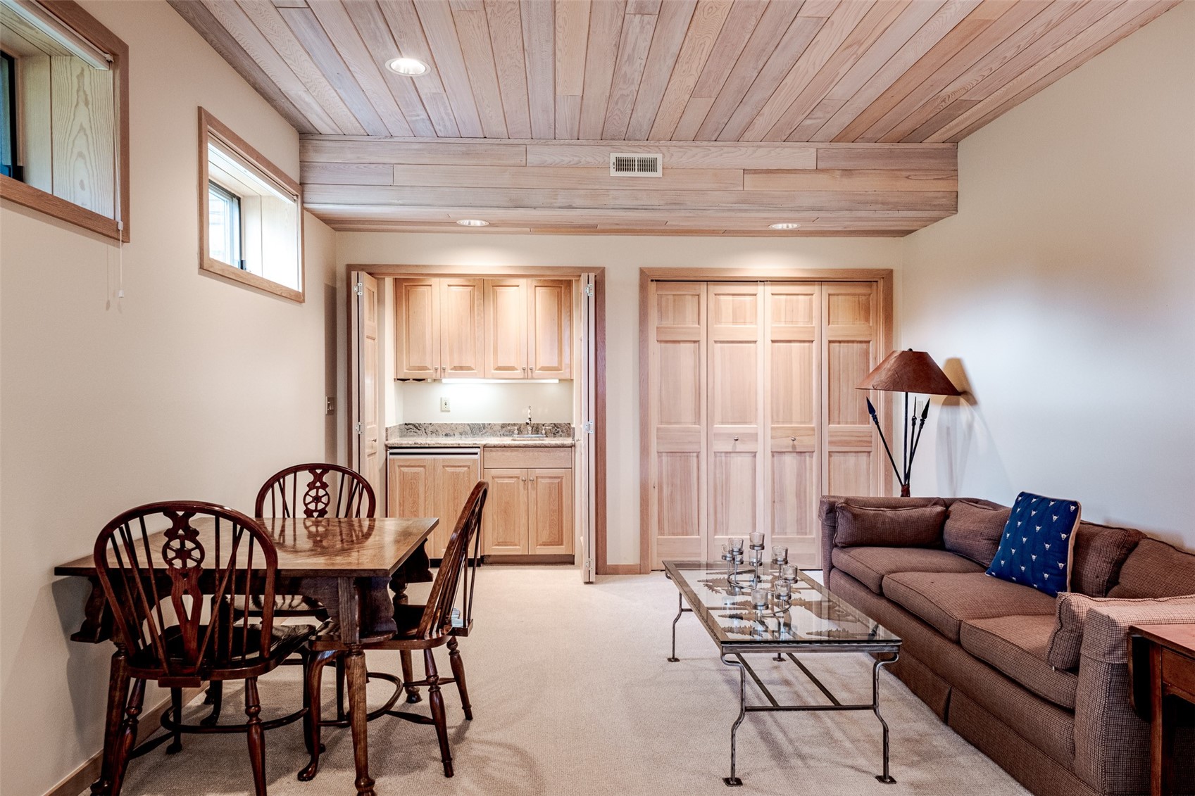 2280 Clubhouse DRIVE