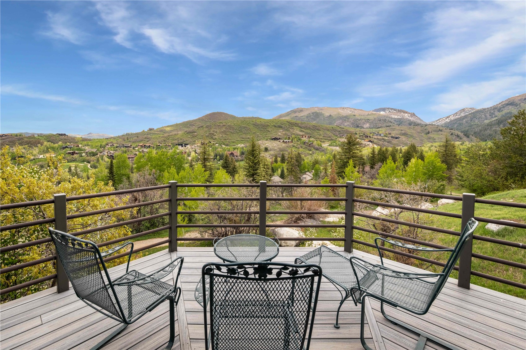 2280 Clubhouse DRIVE