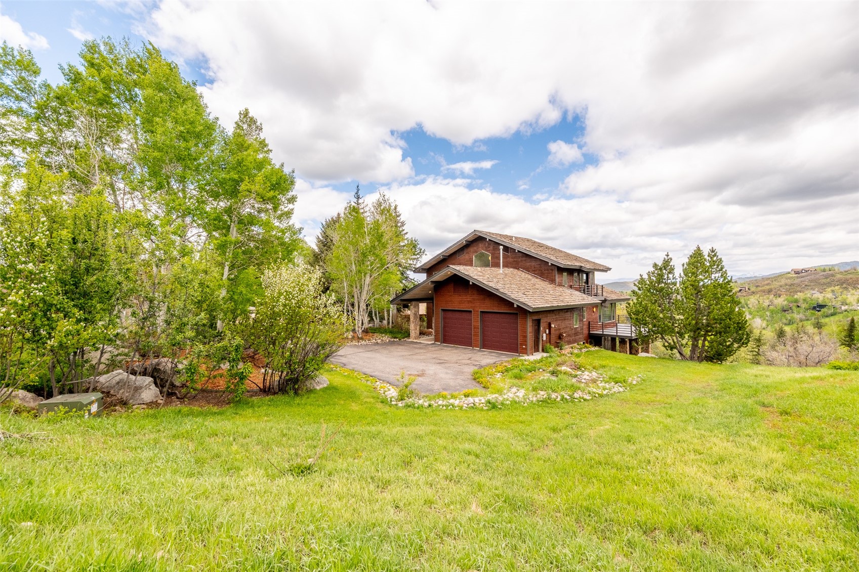 2280 Clubhouse DRIVE