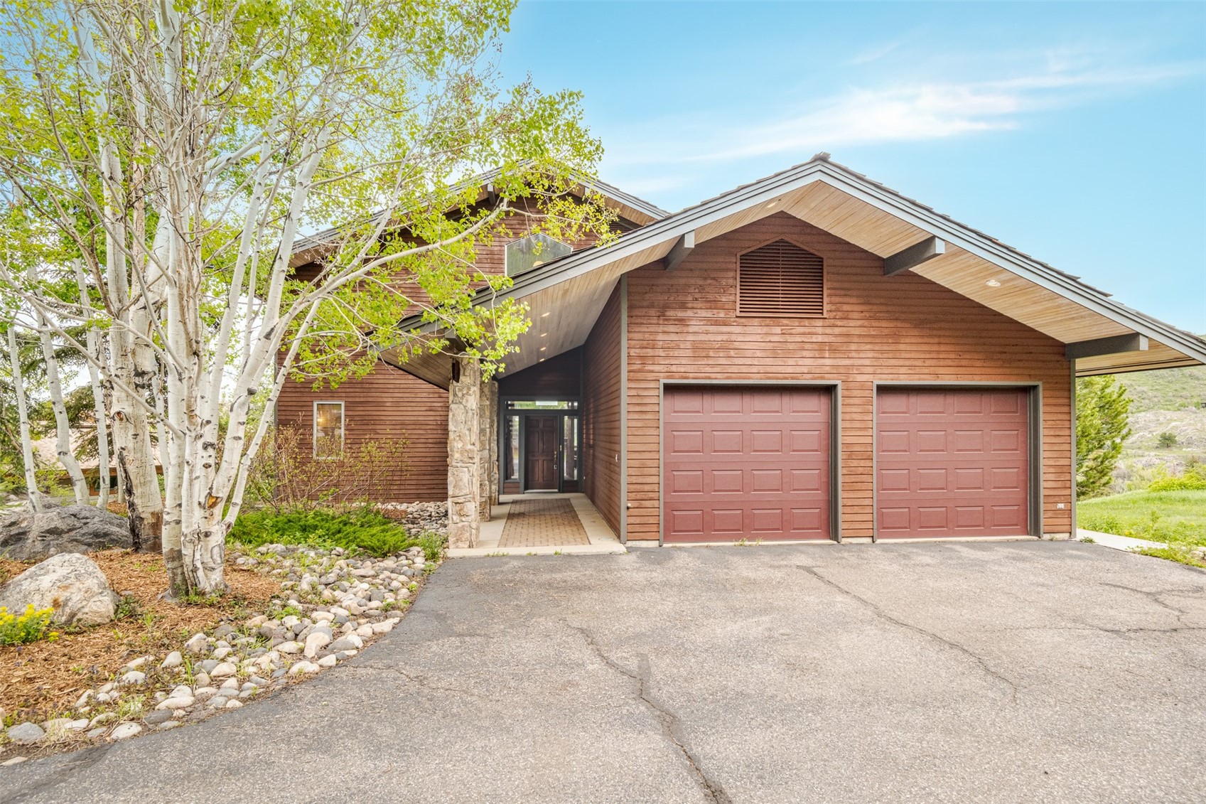 2280 Clubhouse DRIVE