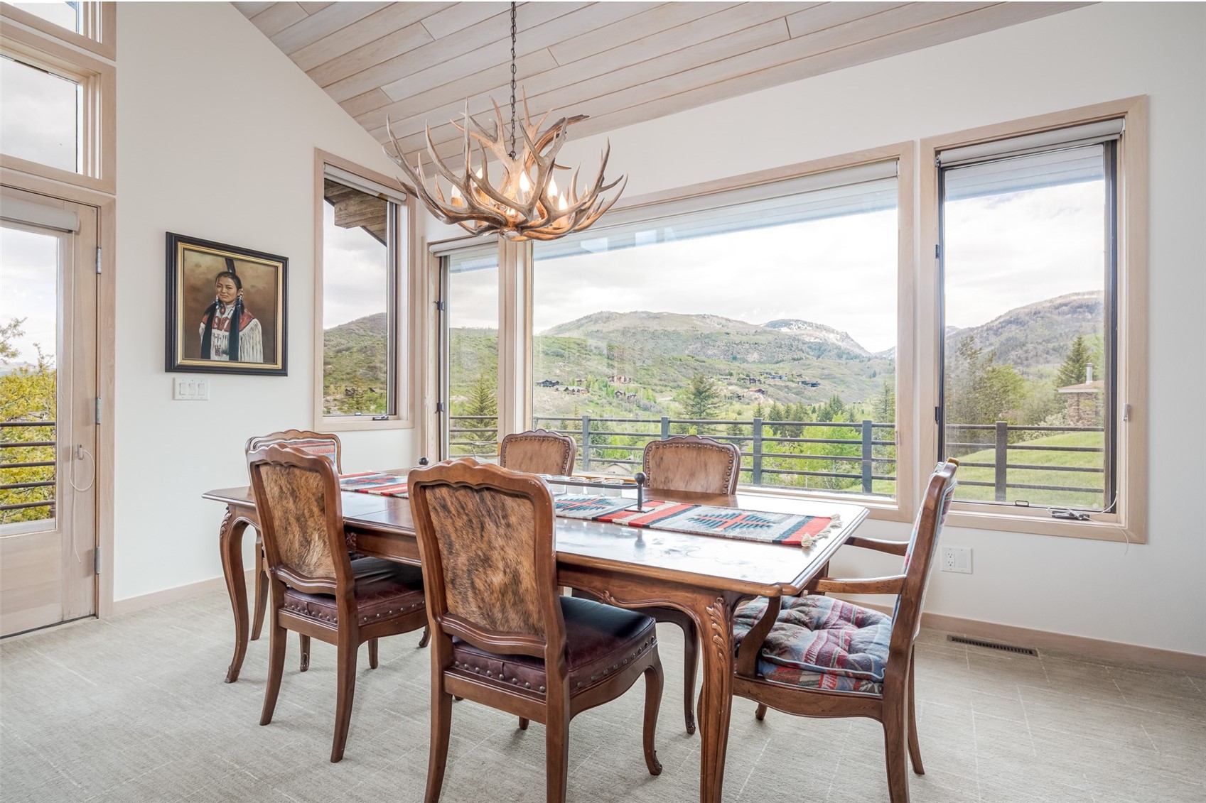 2280 Clubhouse DRIVE