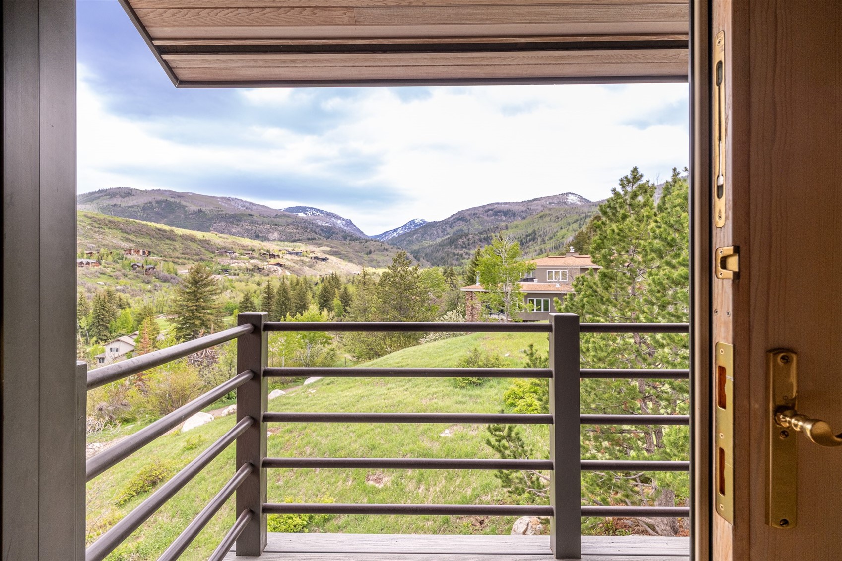 2280 Clubhouse DRIVE