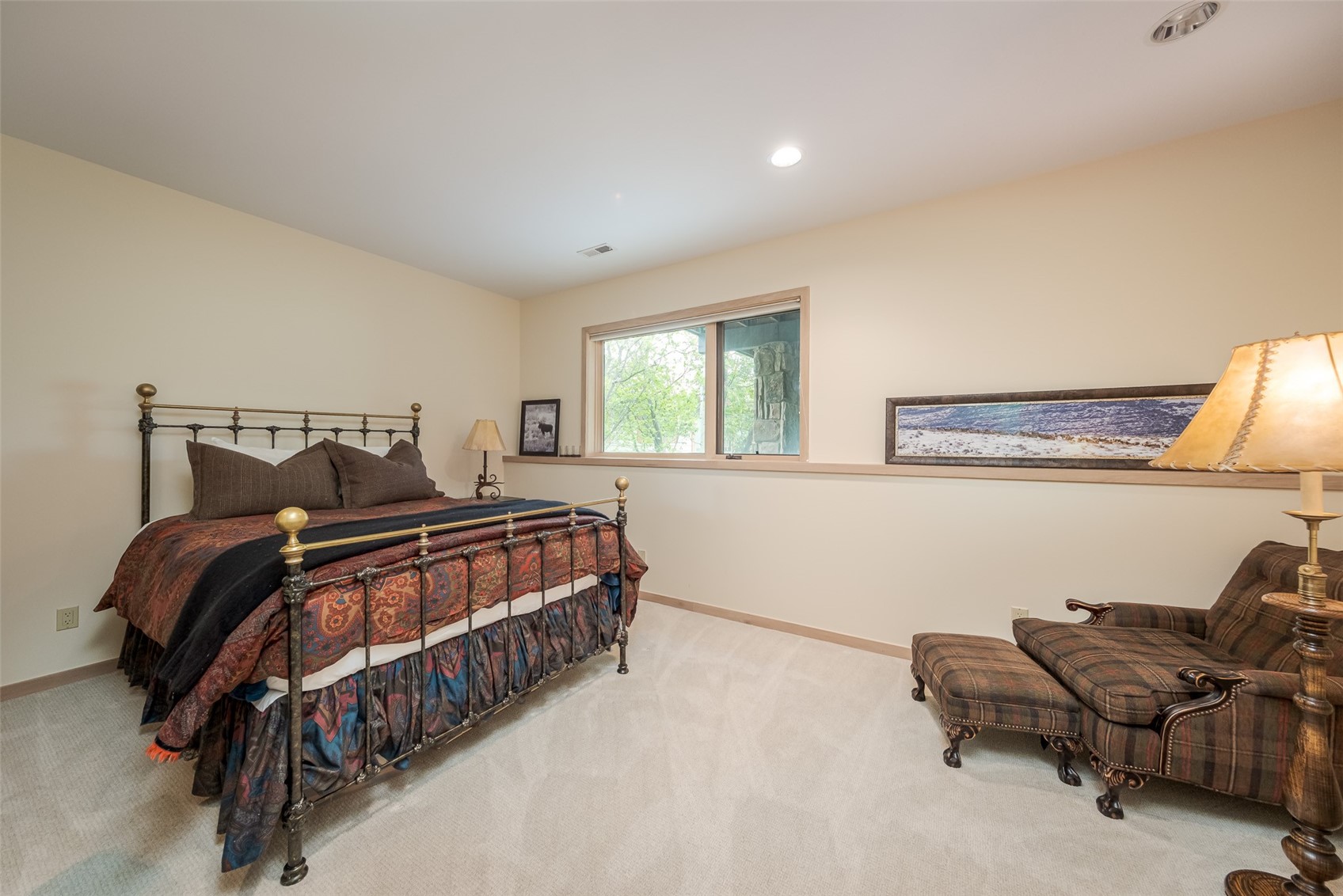 2280 Clubhouse DRIVE