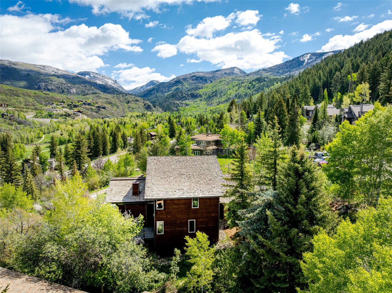 2280 Clubhouse DRIVE