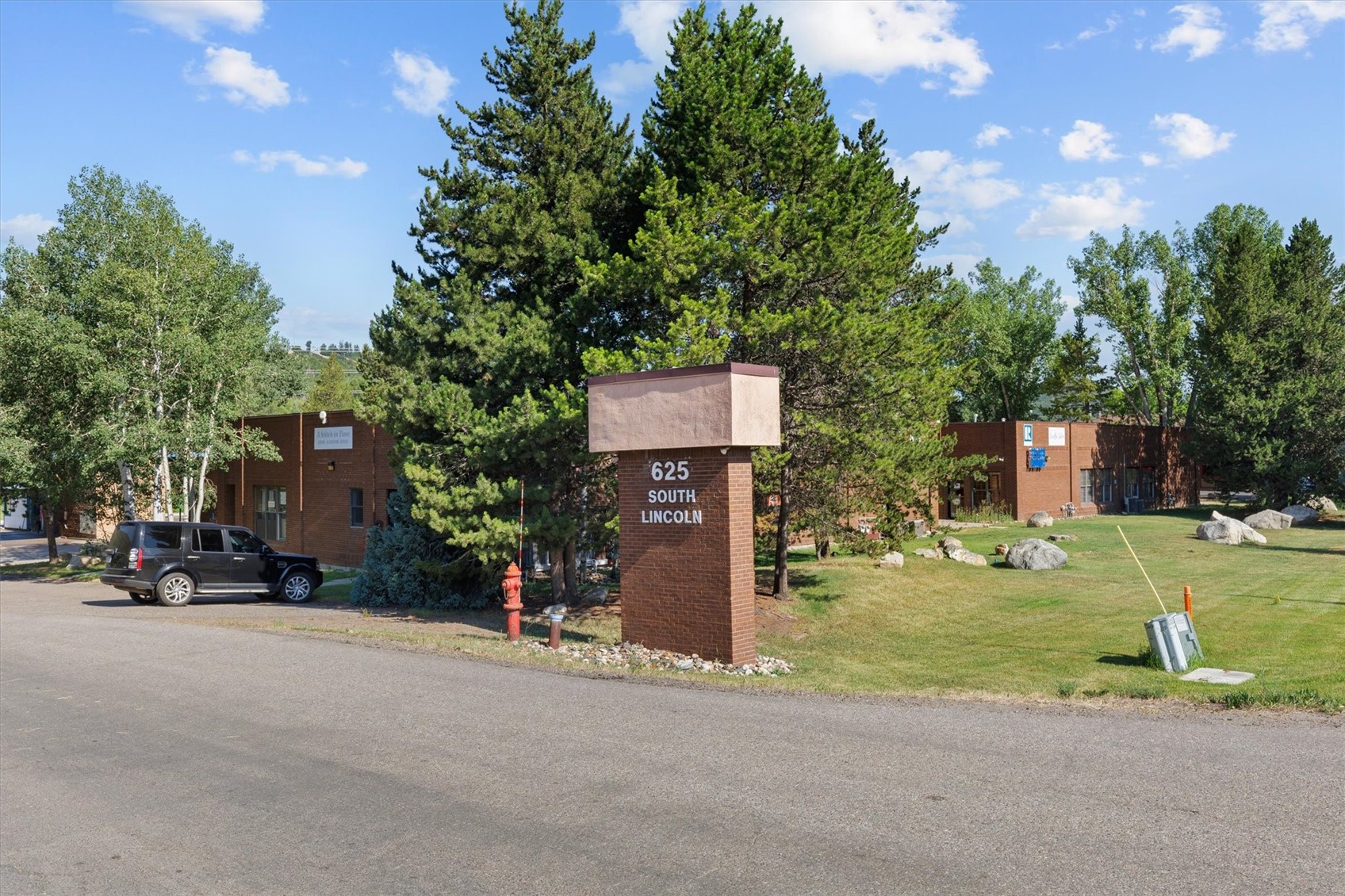 625 S Lincoln AVENUE 101