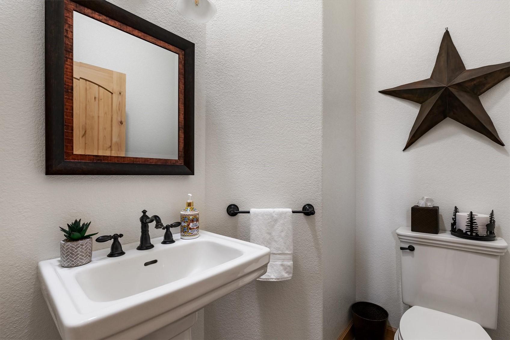 26765 El Dorado DRIVE