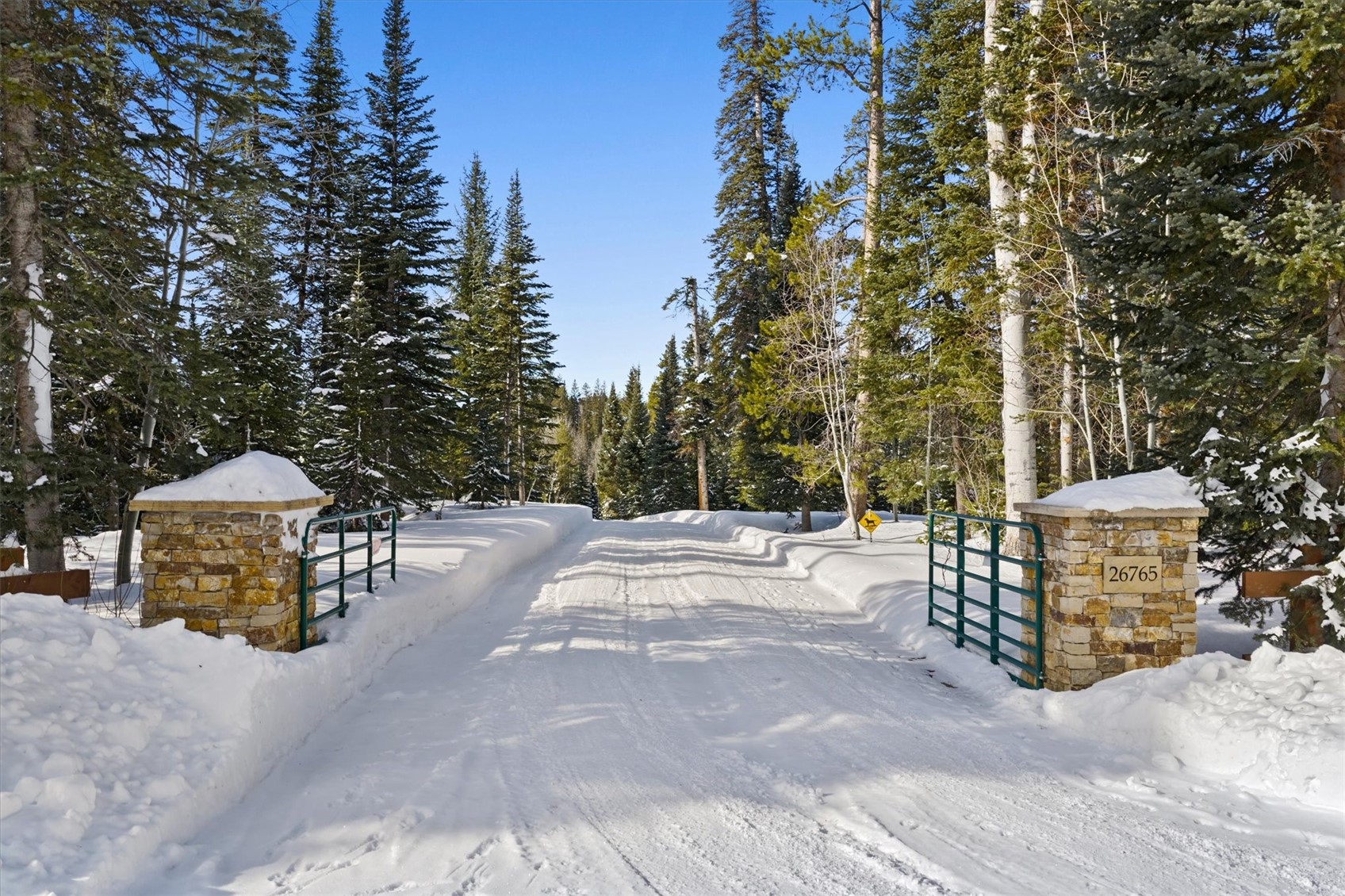 26765 El Dorado DRIVE