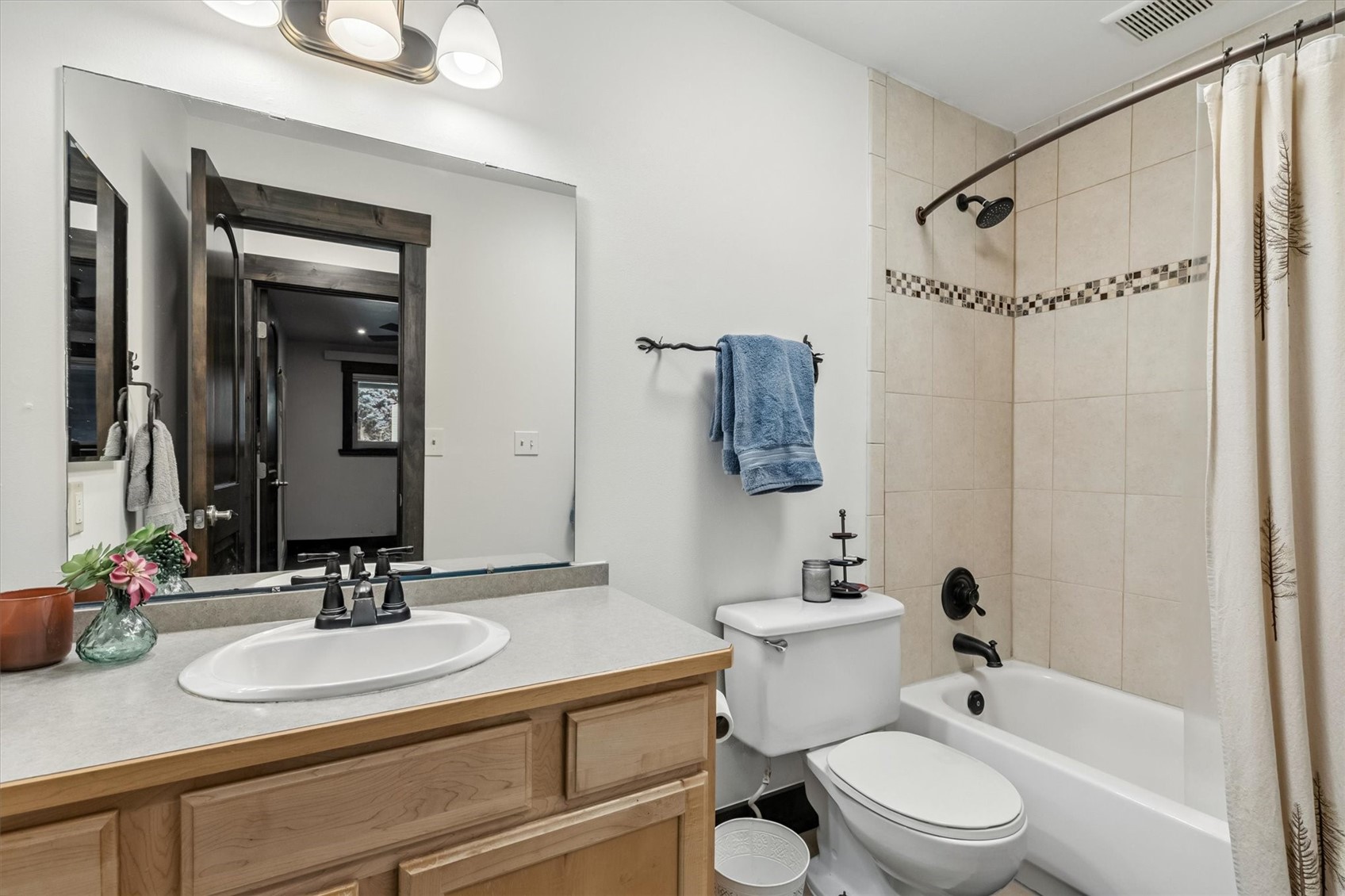 1335 Walton Creek ROAD 28