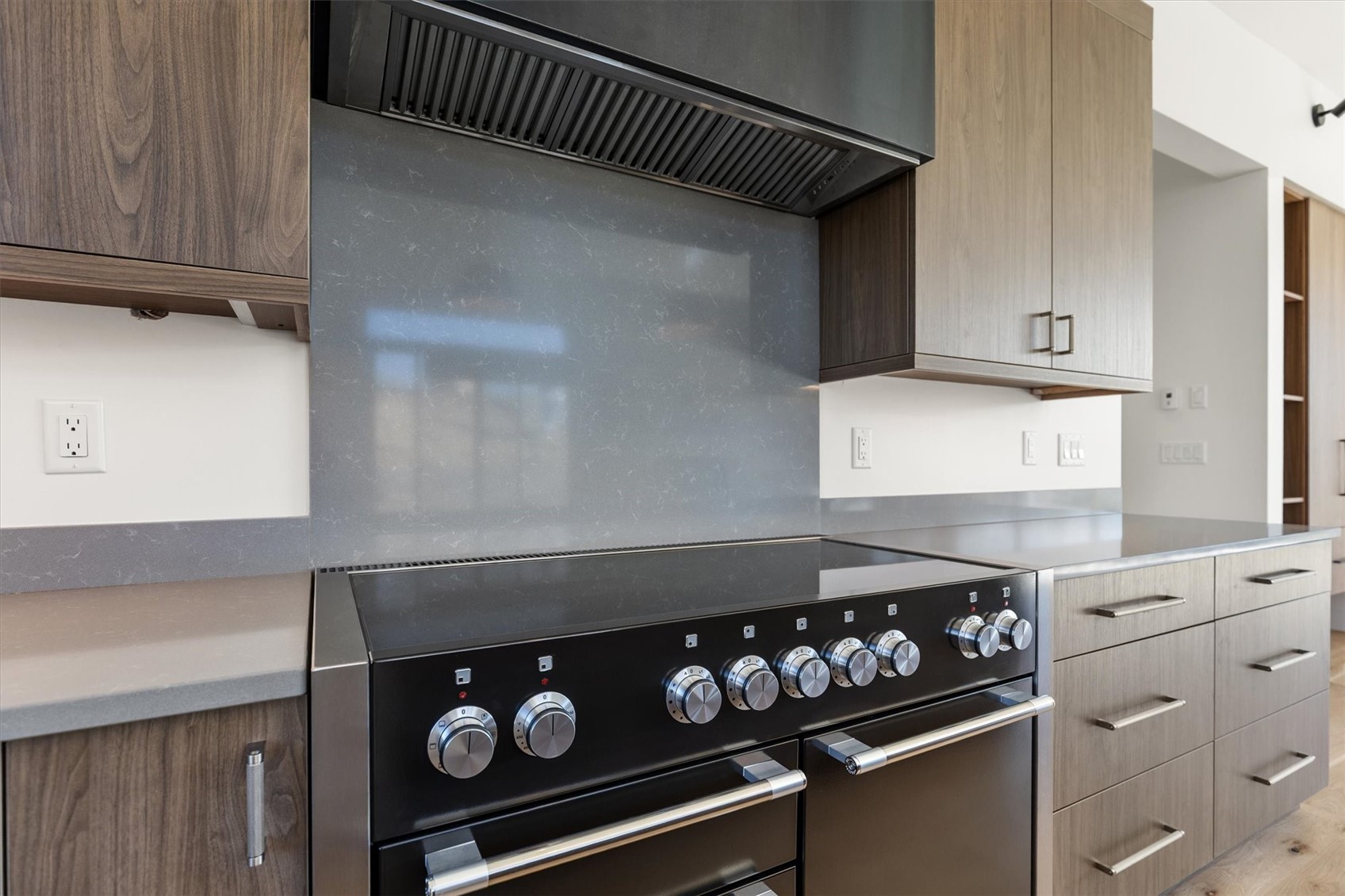 2085 Trollhaugen LANE